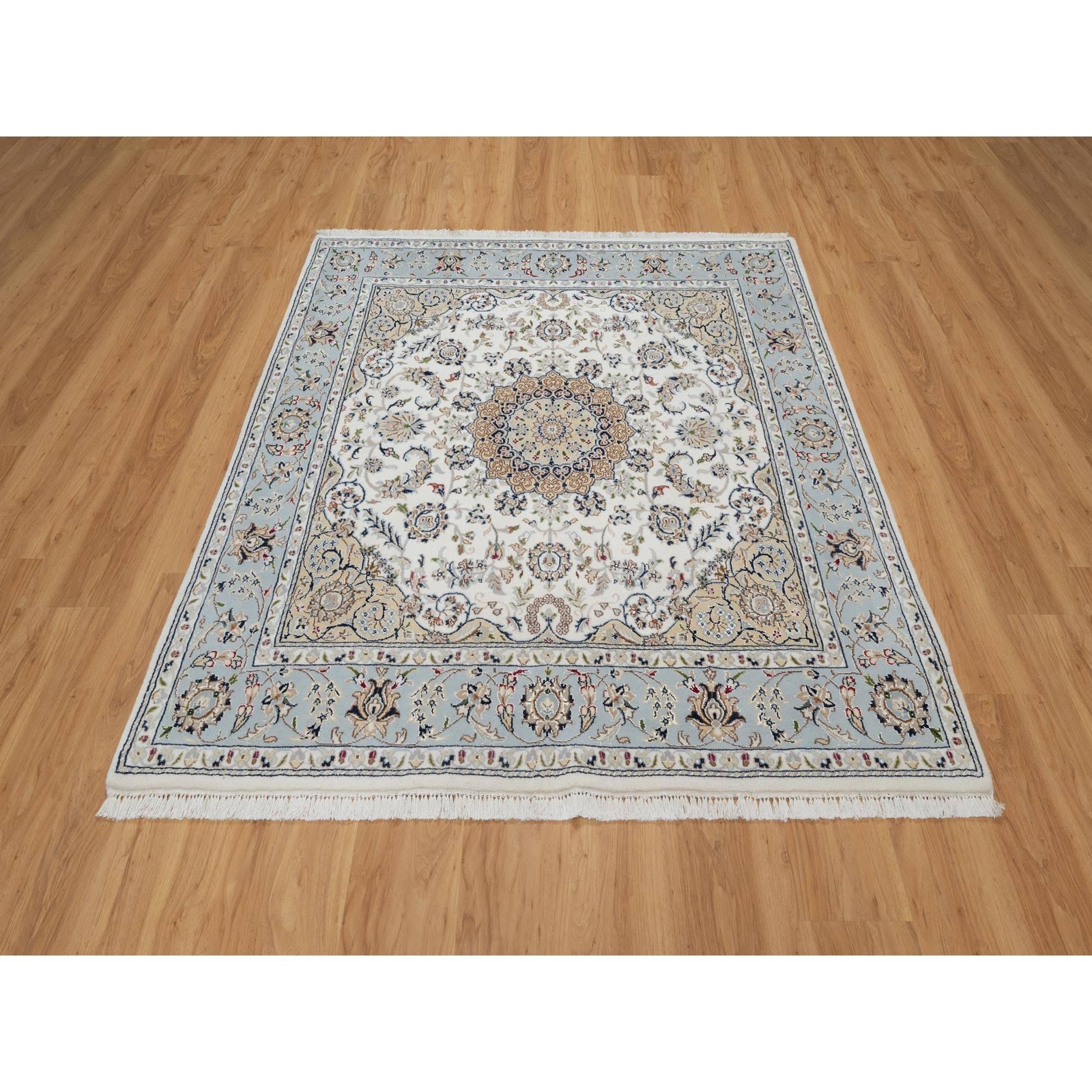 5’9″x5’9″ Alabaster White 250 Nain Hand Knotted Wool and Silk Square Rug R91021