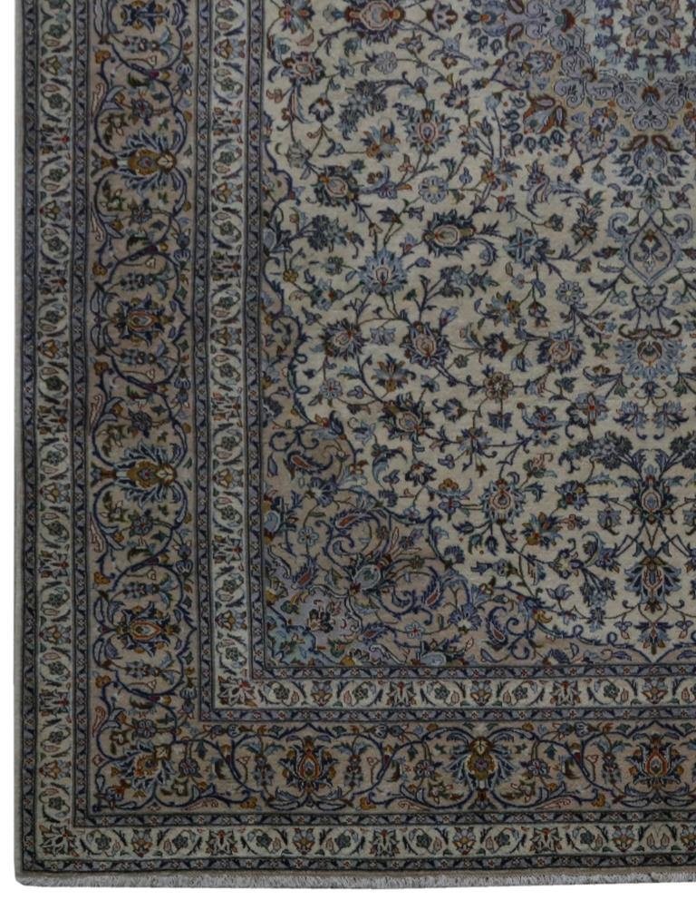 9.8 x 13 Perrsian Luxurious Wool Construction Signed Kashaan Rug 81153