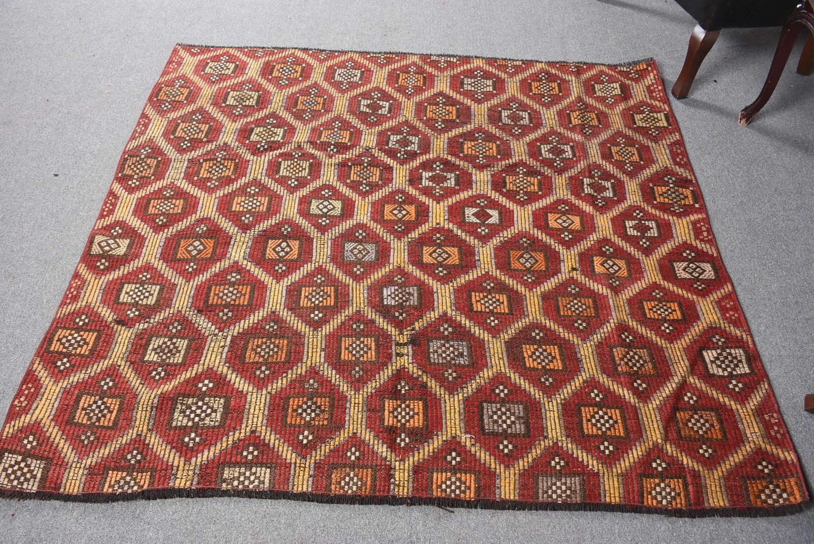Turkish Kilim Area Rug 5,7×5,2 ft (173×159 cm), Vintage Red Ikat Rug