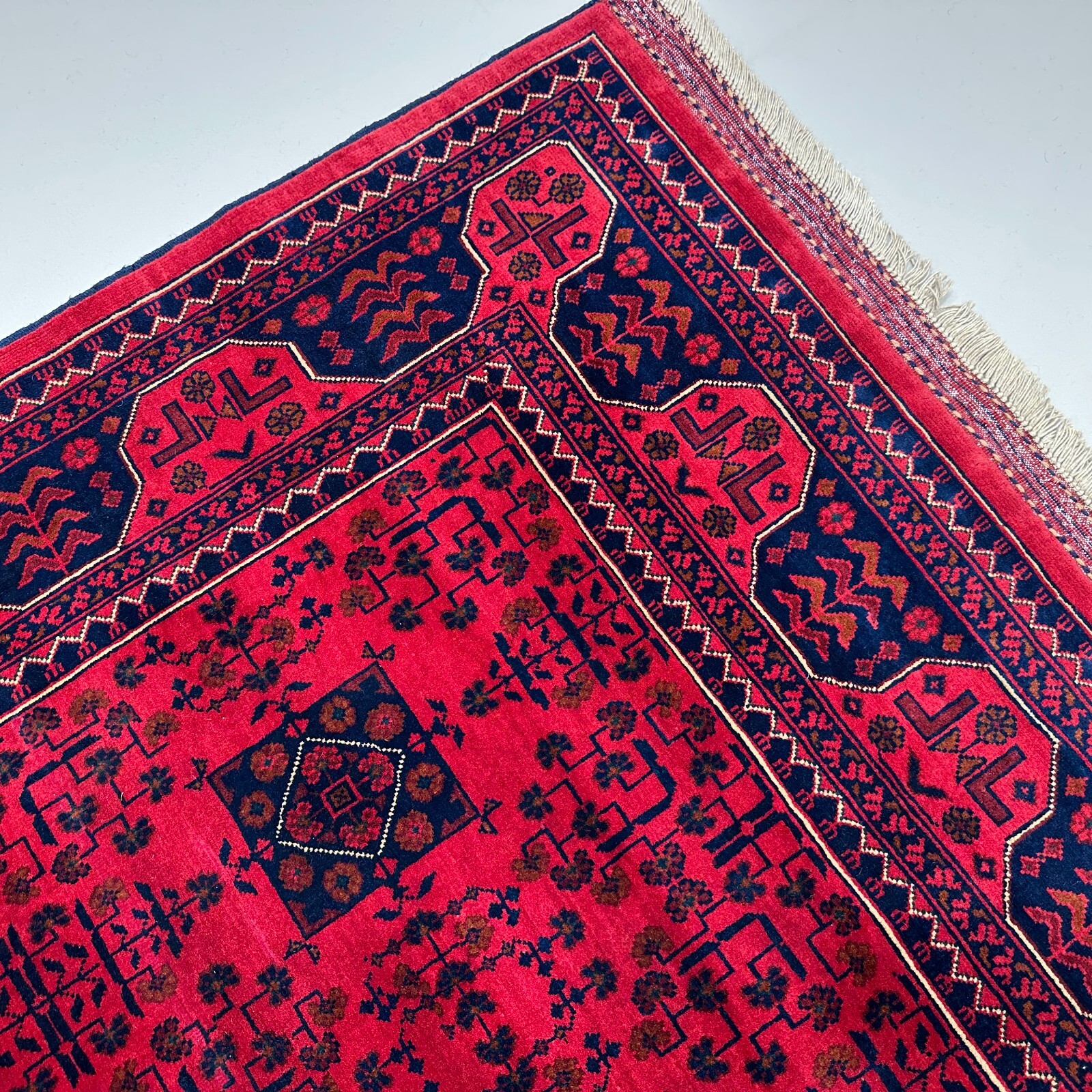 Handmade (5’7″ x 8’10”) Burgundy Afghan Khal Mohammadi Wool Area Rug