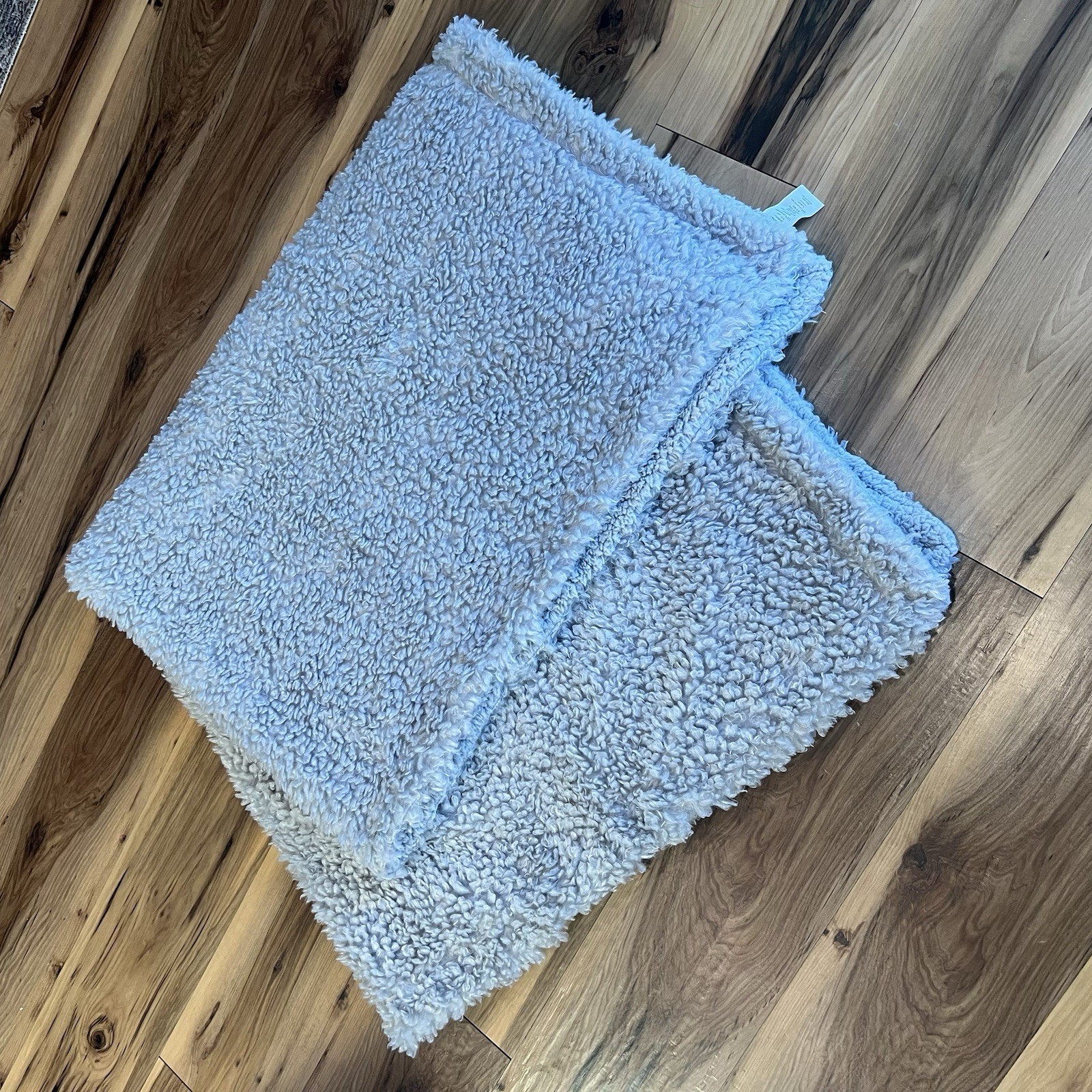 Pottery Barn Sherpa Boucle Area Rug 50×60 Gray Plush Cozy Accent Floor Rug