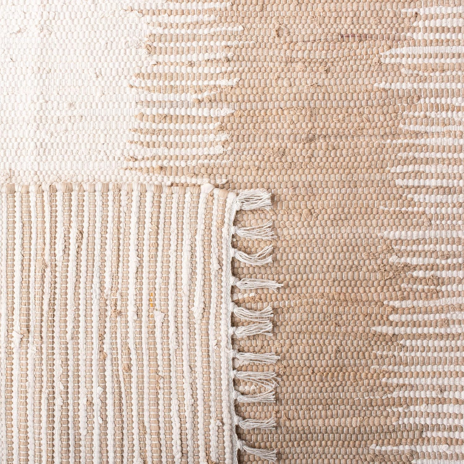 Montauk 5′ x 7′ Handmade Fringe Area Rug – Beige, Perfect for High Traffic Areas