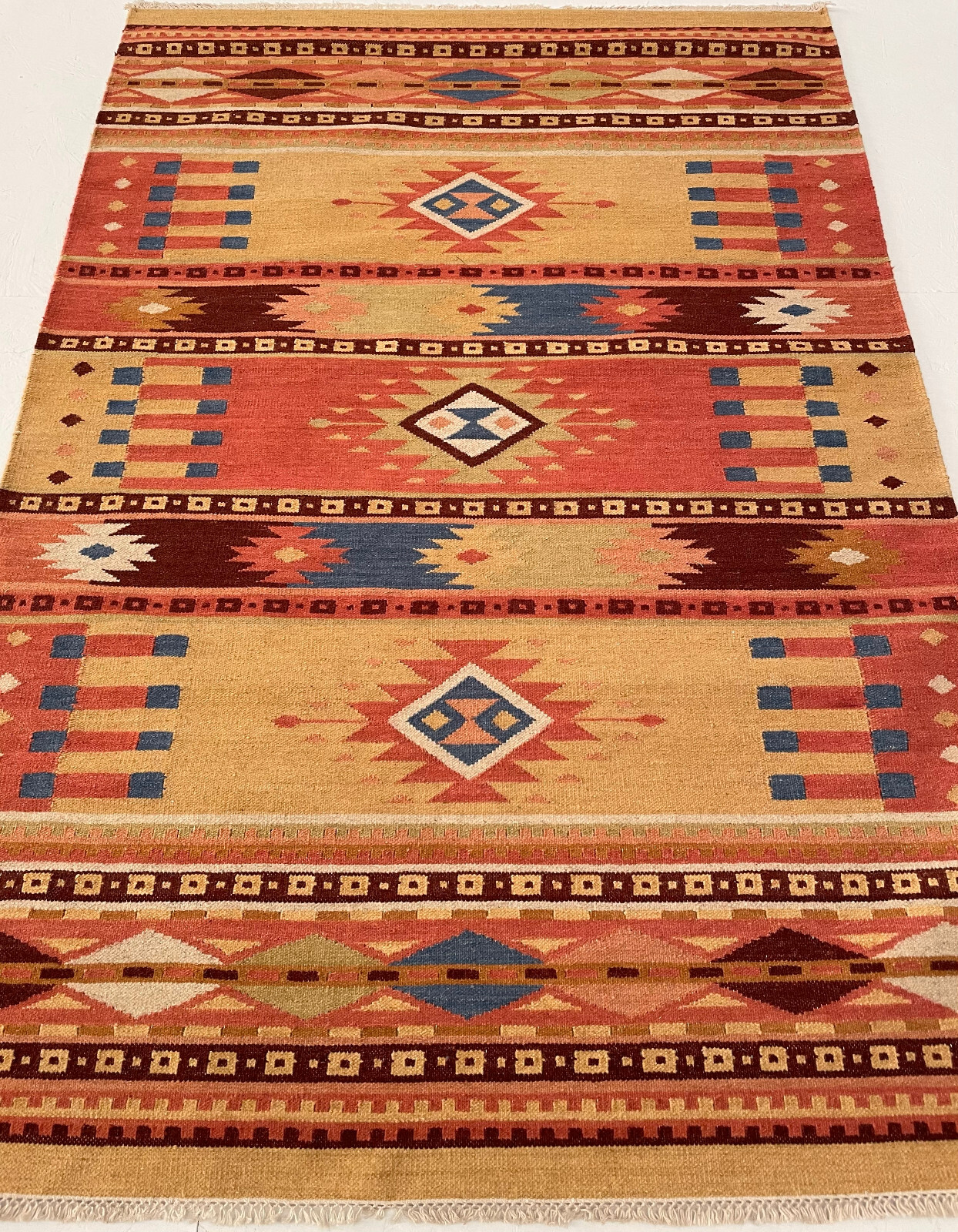 Wool Kilim Southwestern Hand woven Flat Weave Reversible rug 1210. *NEW*