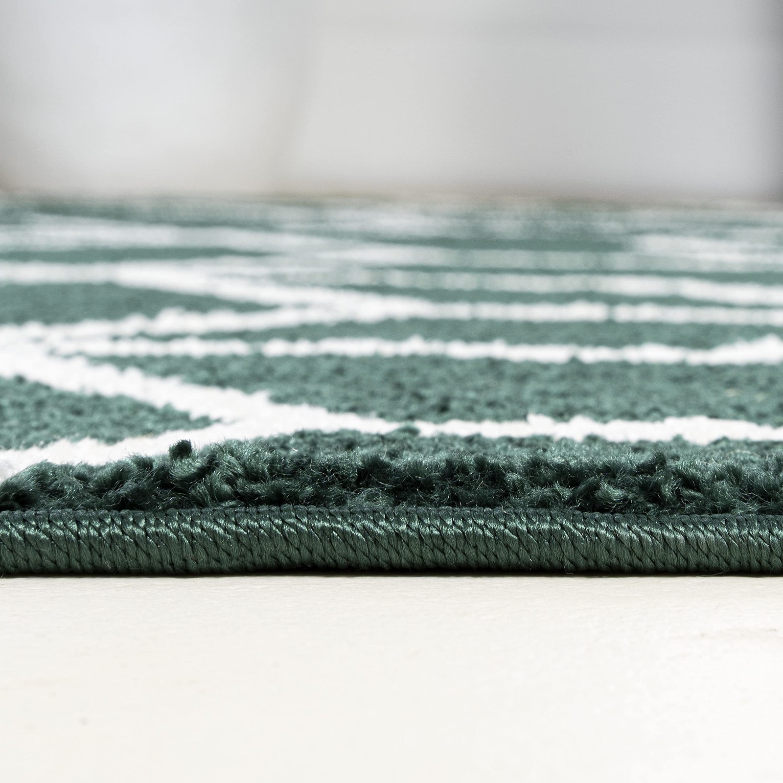 Jonathan Y Tumbling Blocks Green/White Indoor Area Rug 4X6