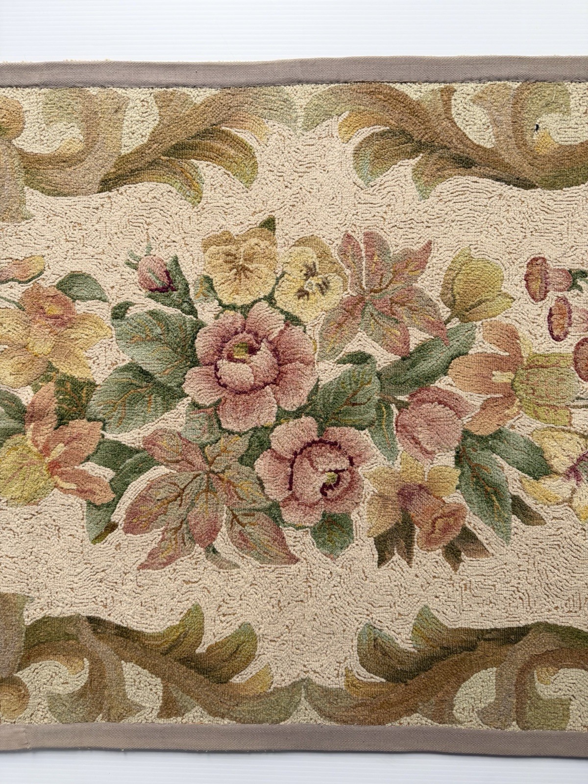 Vintage Hand Hooked Tan, Multicolor Pink Floral Wool Area Rug, 30×50”