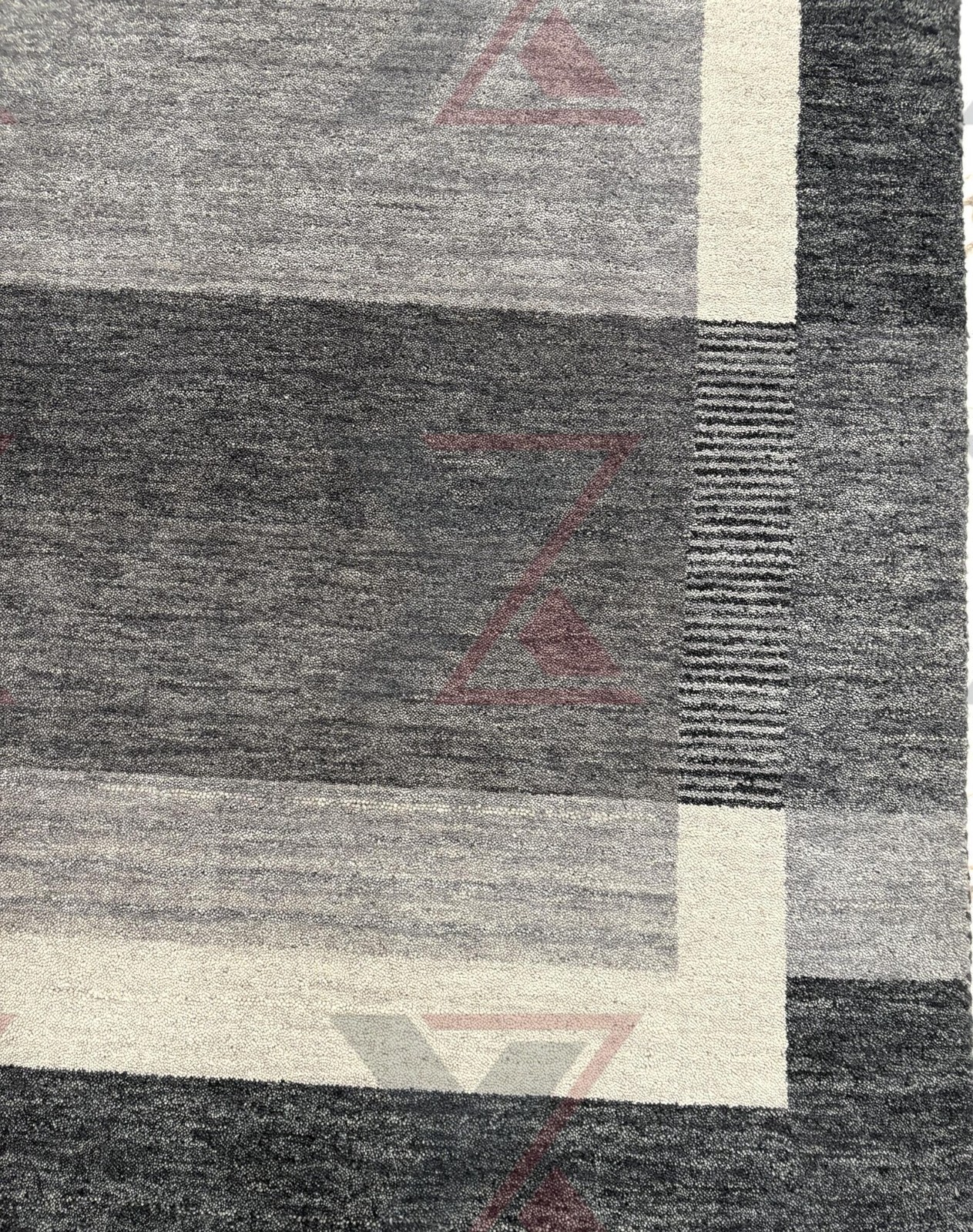 Handloom Modern Area Rug – Bold Geometric Color-Block Design – Charcoal, Slate