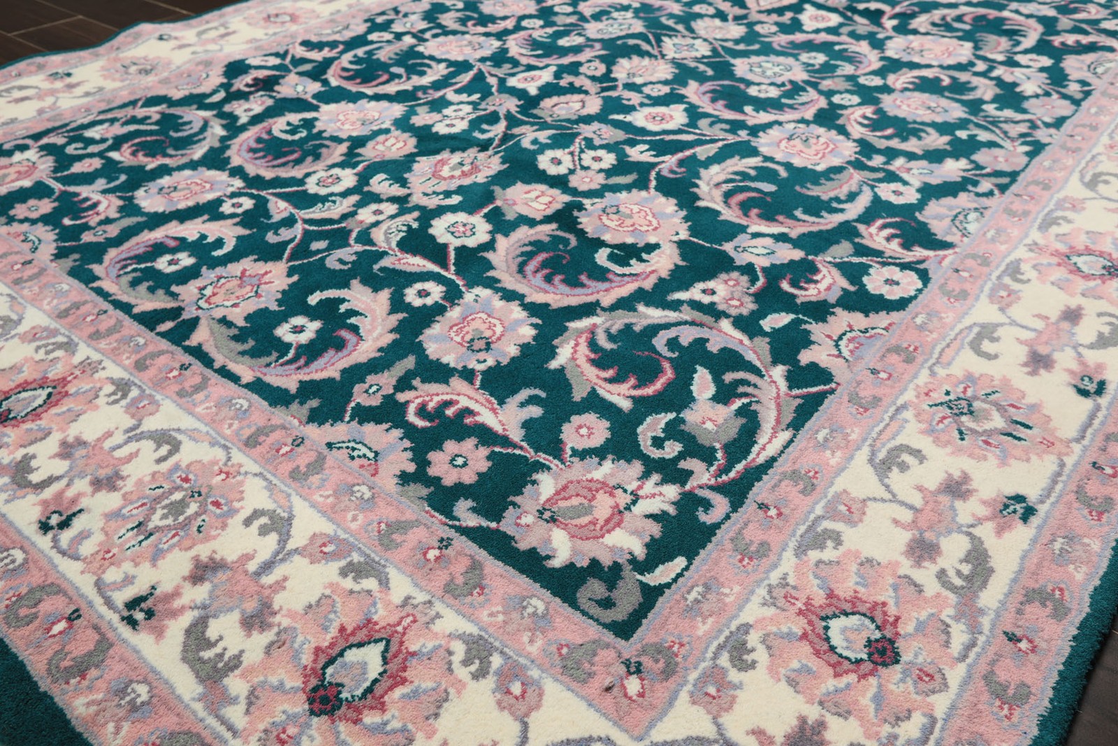 6’x8’10” Hand Knotted Wool Emerald Indo Kashaan Floral Plush Pile Rug