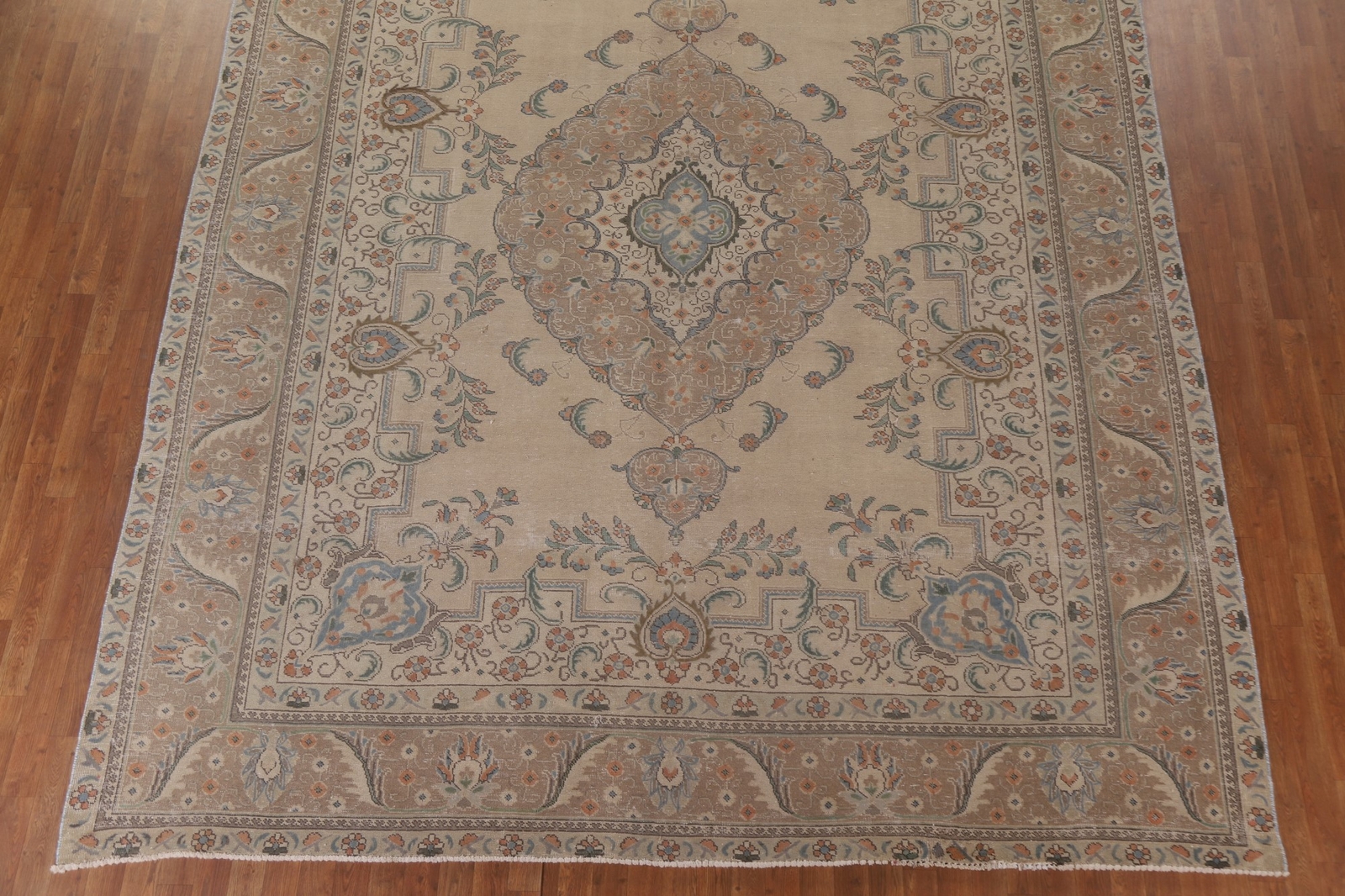 Distressed Traditional Area Rug 10×13 ft Hand-knotted Wool Living Room Carpet