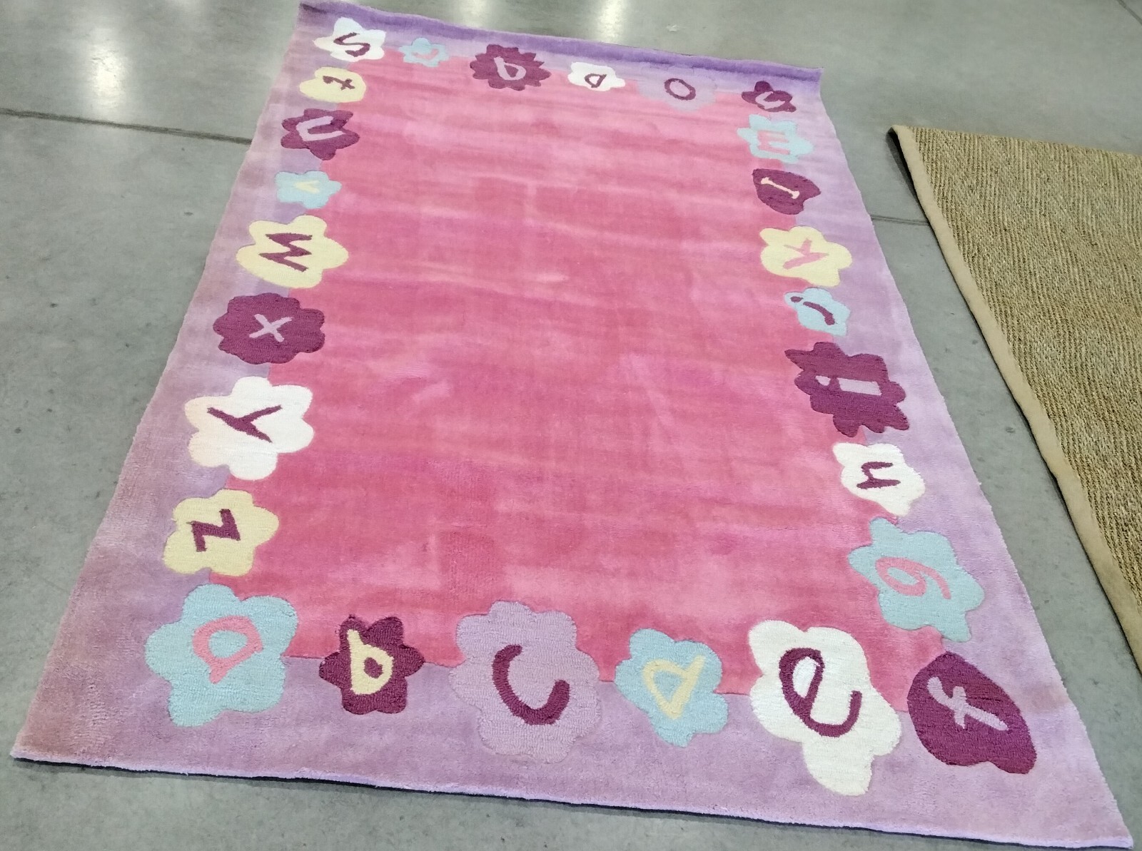PINK / LAVANDER 5′ X 8′ Back Stain Rug, Reduced Price 1172753971 SFK413A-5