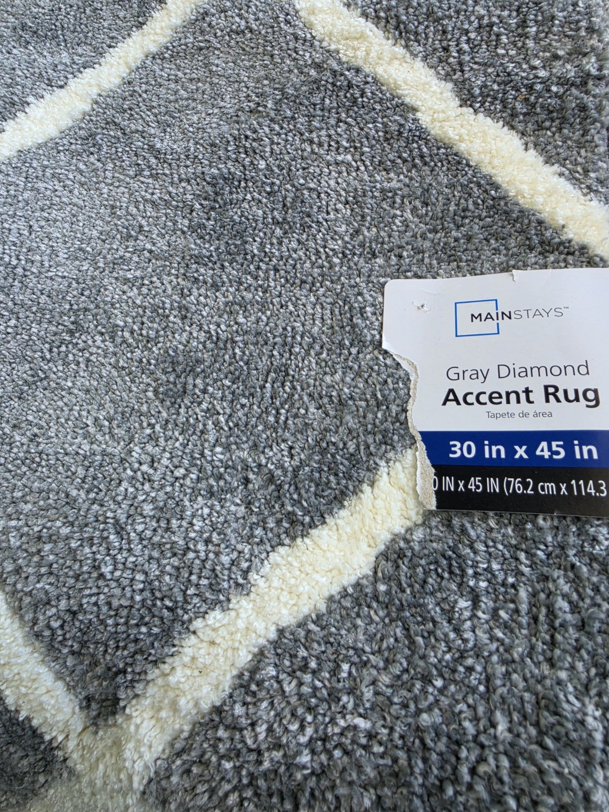 Mainstays Diamond Plush Grey Indoor 30″ x 45″ Accent Rug