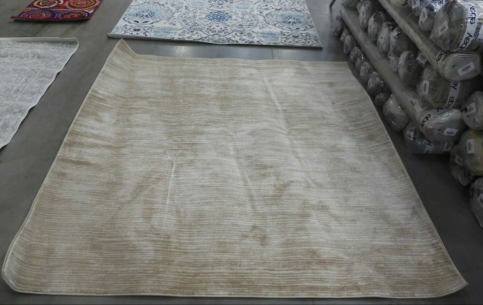 CREME 6′-7″ X 6′-7″ Square Back Stain Rug, Reduced Price 1172616394 VSN606F-7SQ