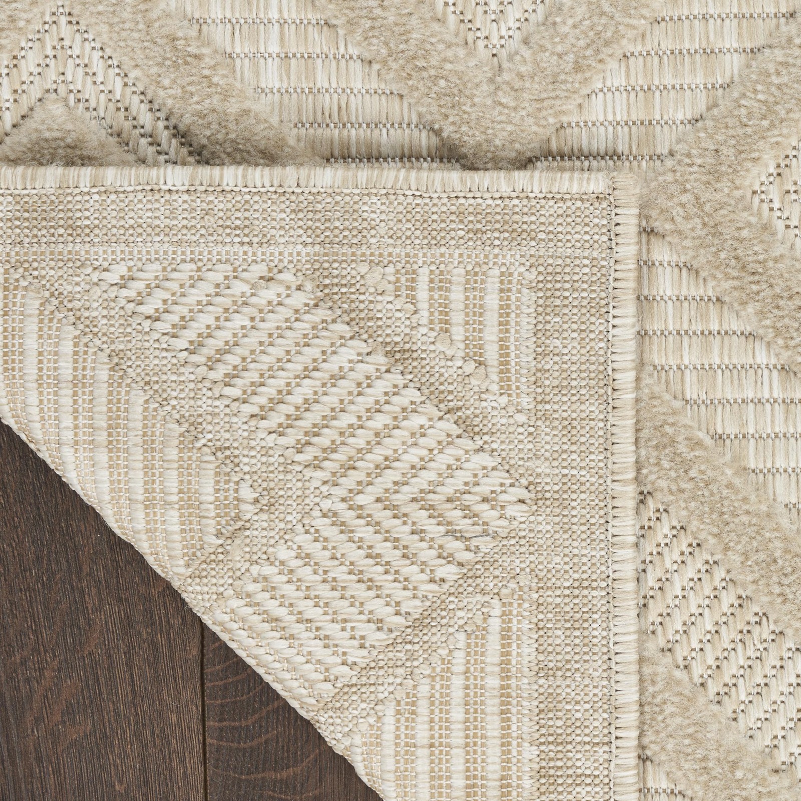 Cream 2×4 Outdoor Indoor Rectangular Rug Soft Textured Durable Versatile Design
