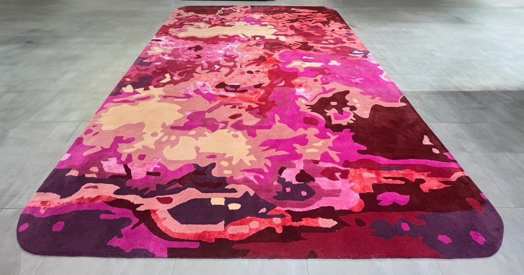 Berry Fusion Hand Tufted | Wool & silk modern area rug for living room bed room