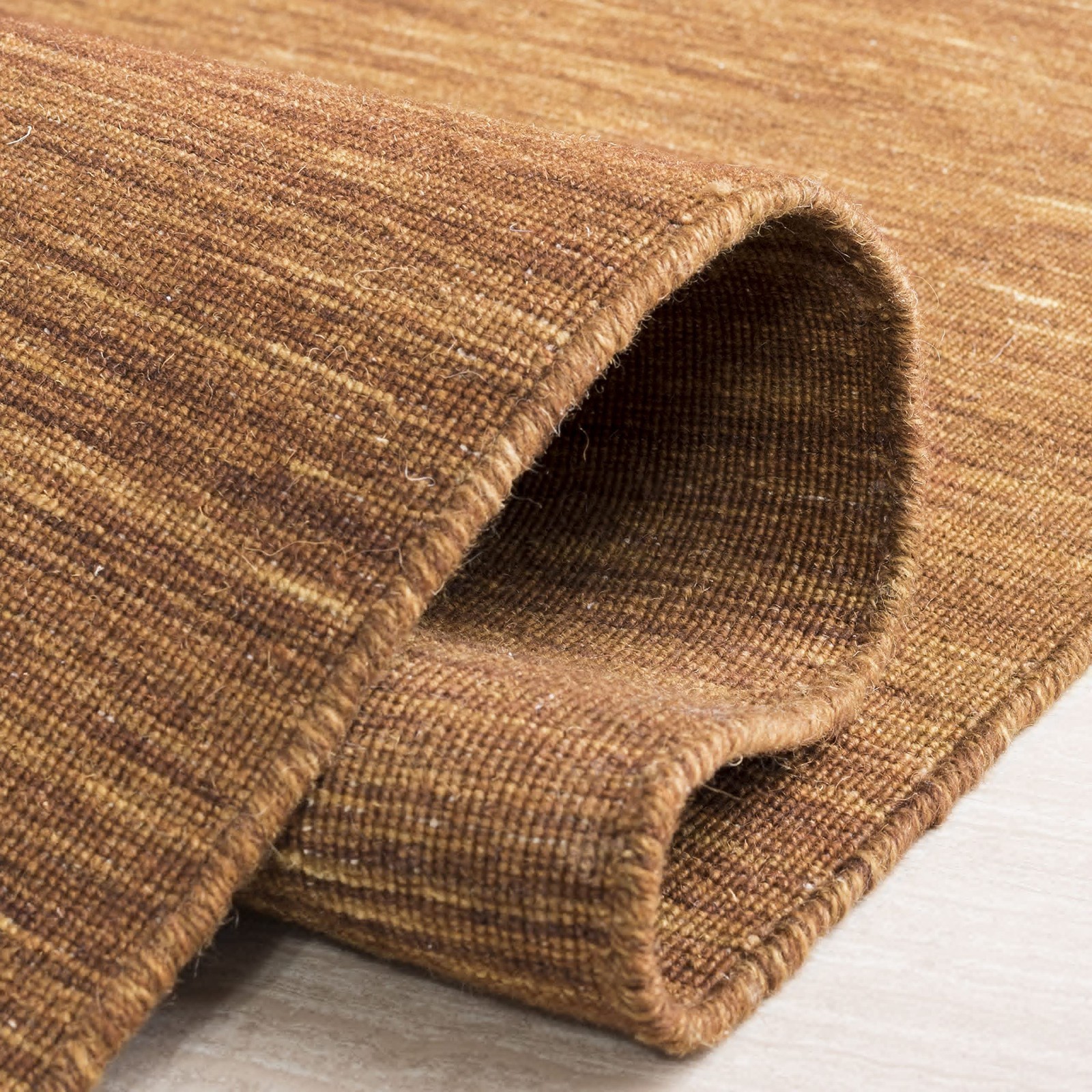Handmade 4′ x 6′ Brown Wool Accent Rug – Casual Solid Design for High Traffic Ar