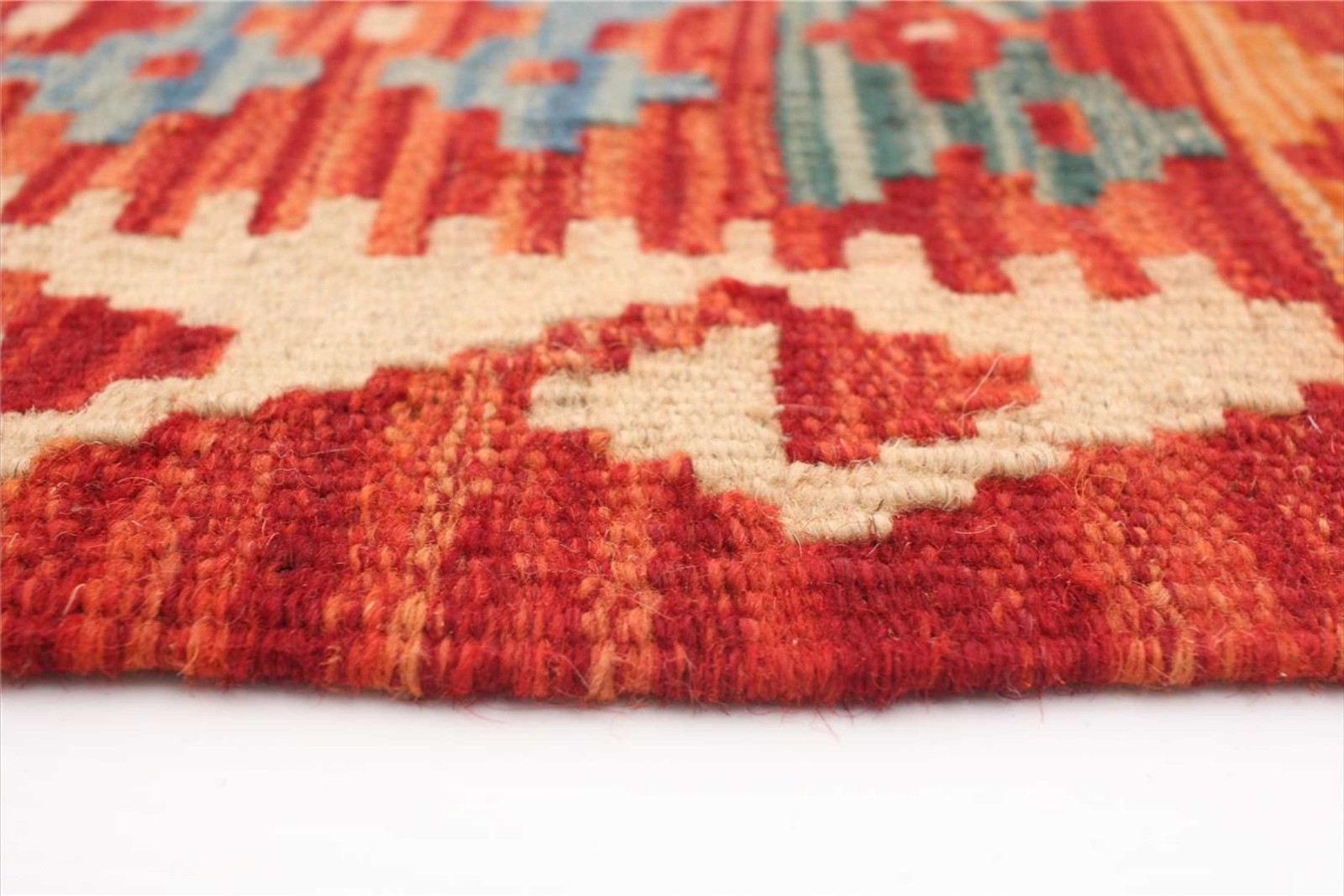 Vintage Hand Woven Area Rug 4’3″ x 6’3″ Traditional Wool Oriental Carpet