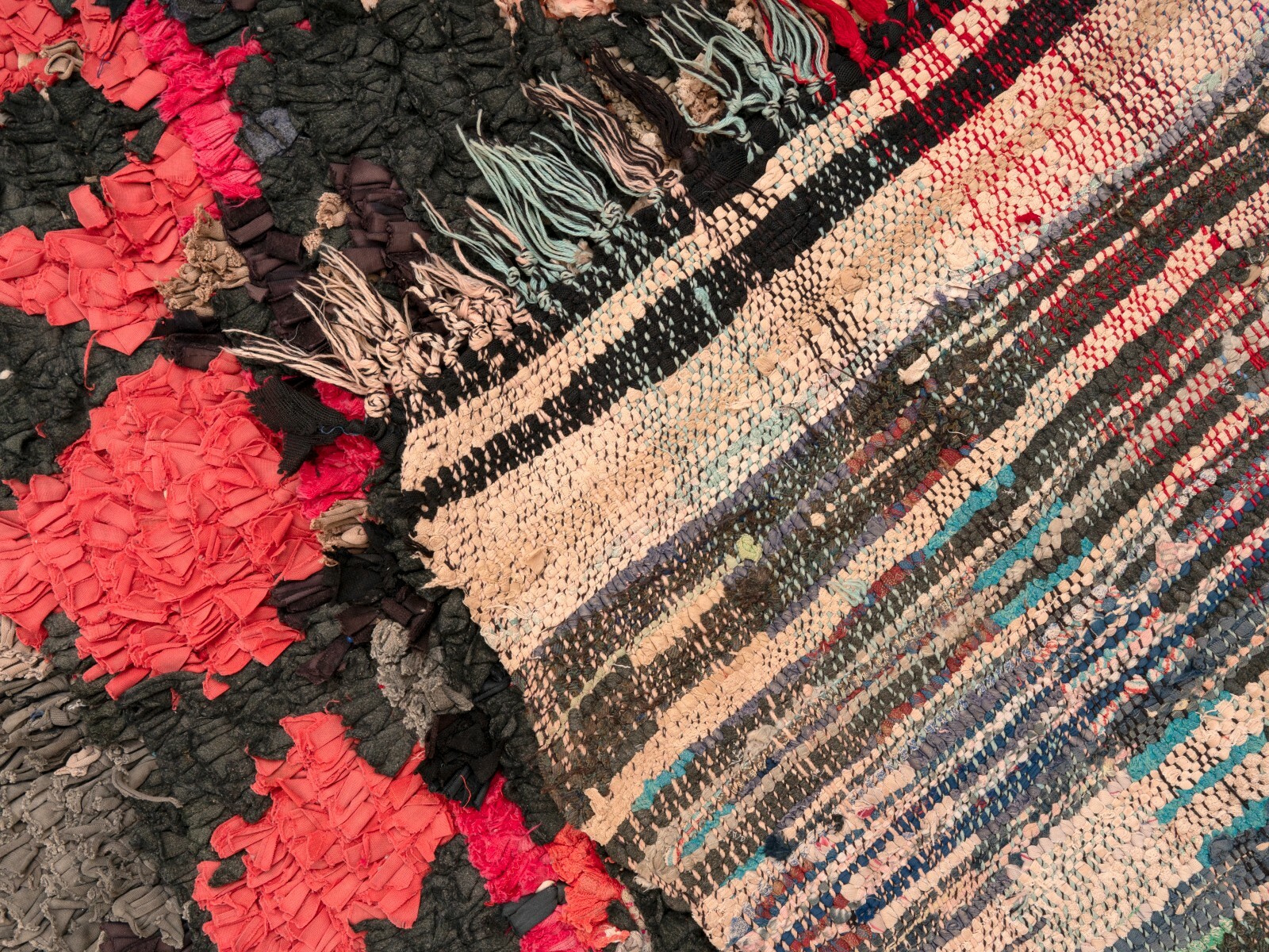 Black Area Rug 210 x 130 cm / 7 × 4 ft Moroccan pink Handmade Vintage carpet