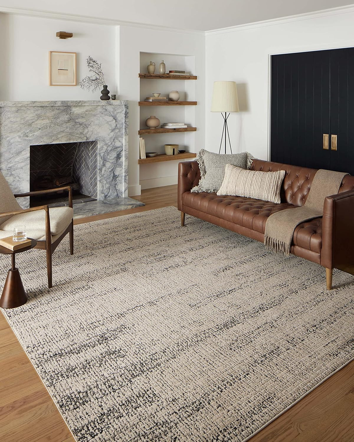 Loloi Darby DAR-02 Oatmeal/Charcoal 7’10” x 10′ Area Rug – Stylish & Durable