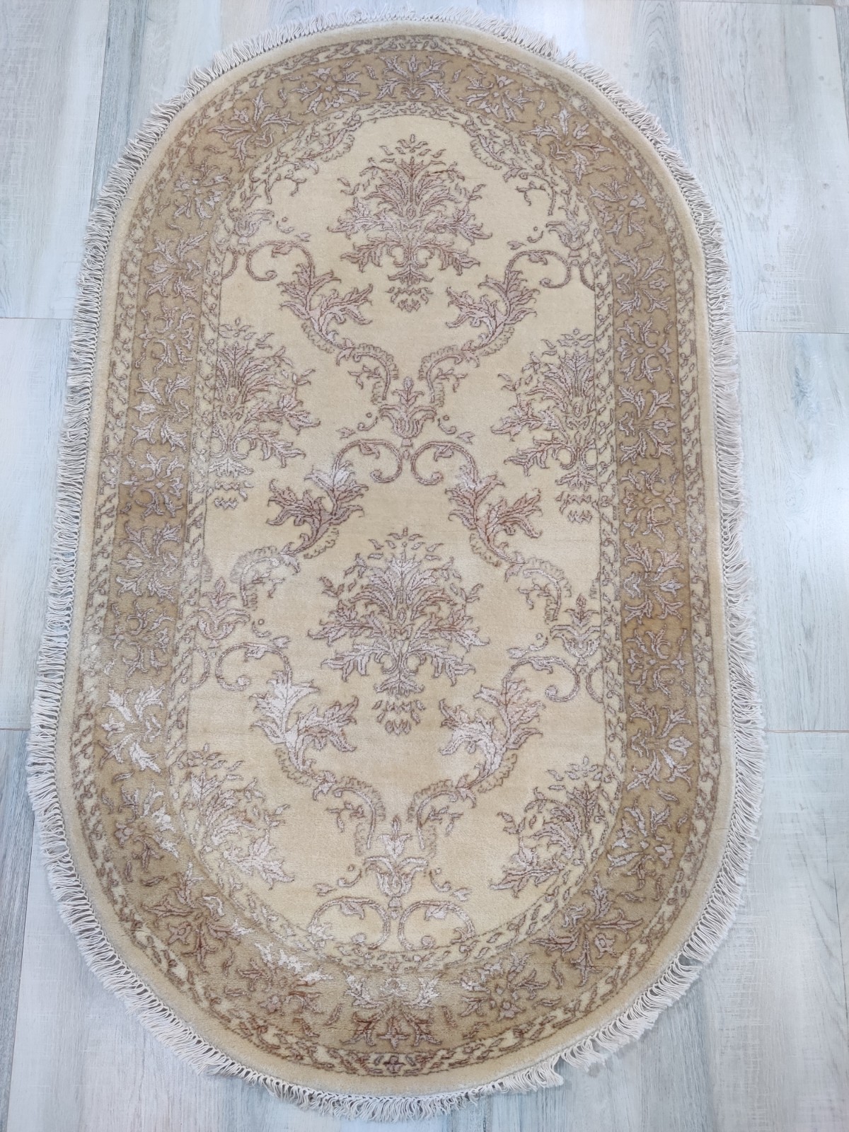 Damask Cream Gold 3 x 5 Hand Knotted Wool Rug for Bedroom 90×160 cm Oval Carpet