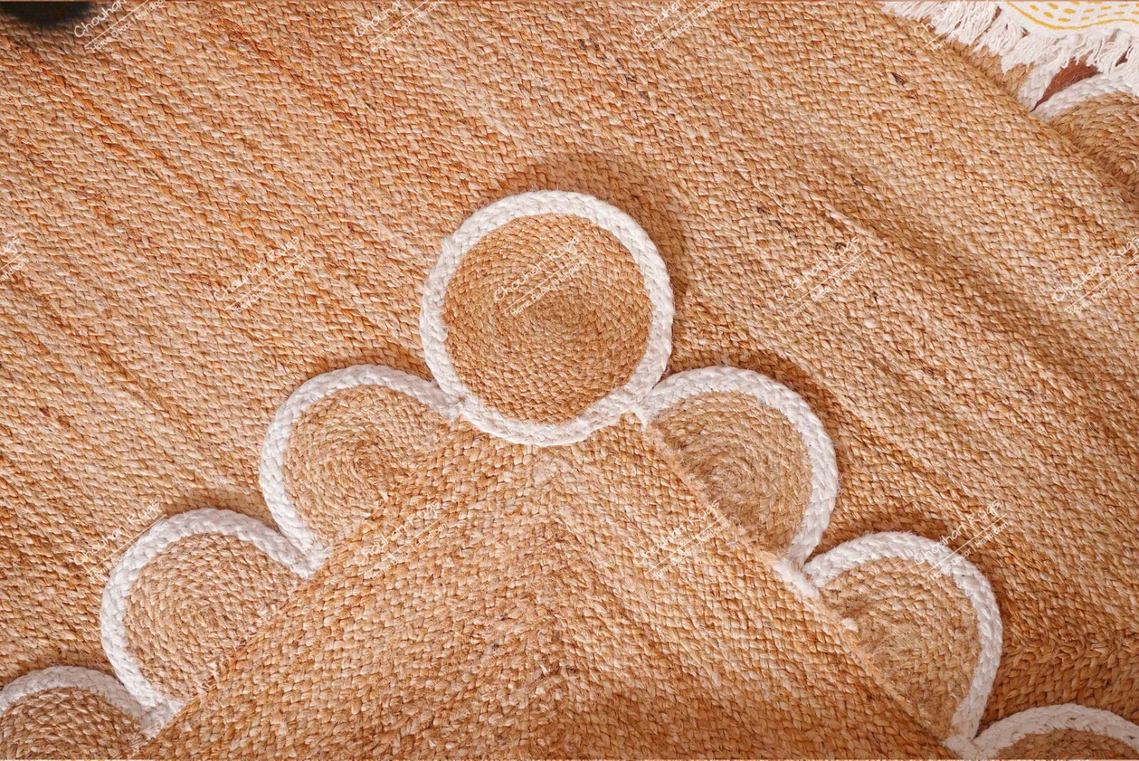 Beige Scalloped Jute Rug With Scallop White Border, Hand Braided Runner Jute Rug