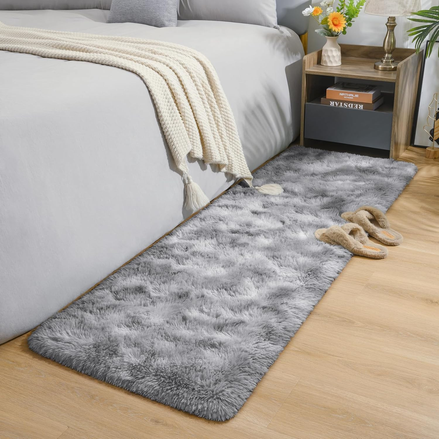 2X6 Feet Soft Runner Rugs for Bedroom Plush Fluffy Rug, Shag Furry Area Rug Carp