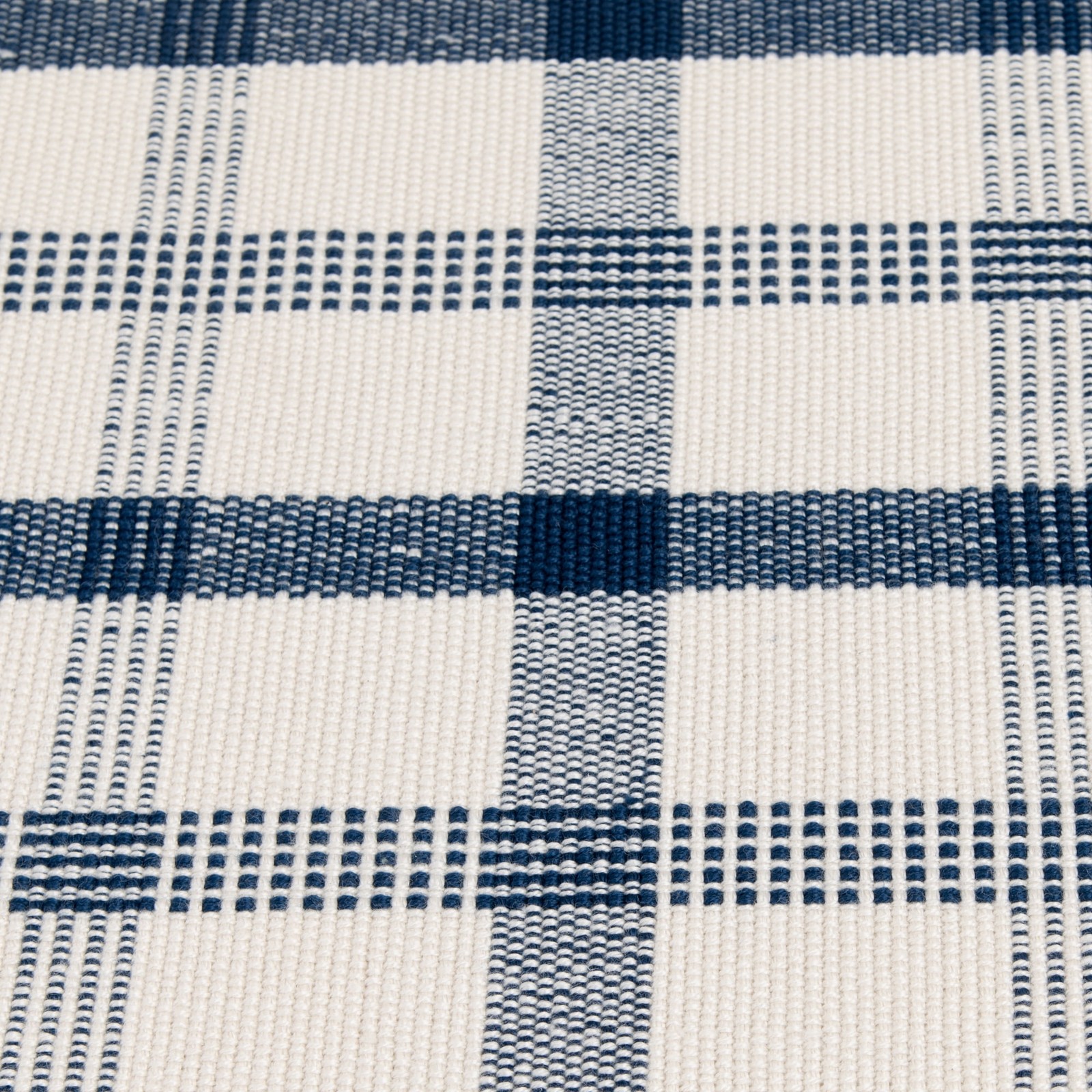 24″x36″ Blue Plaid Outdoor Layering Rug