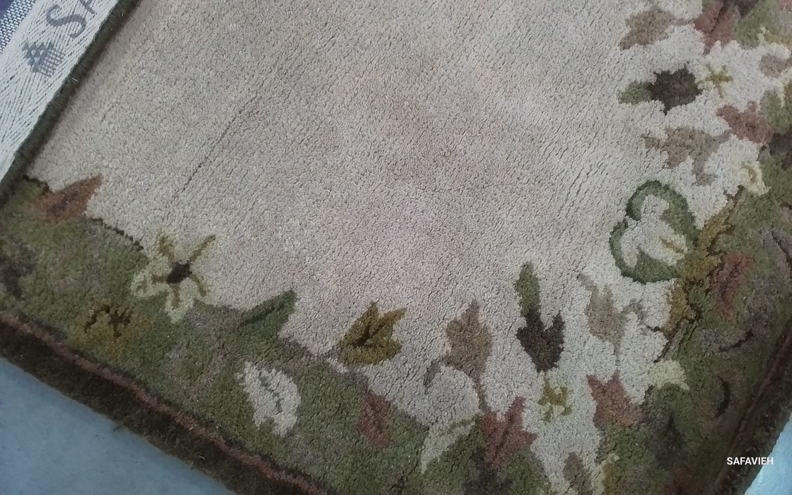 BEIGE / GREEN 2′-3″ x 10′-0″ Flaw in Rug, Reduced Price 1172789697 HG640A-210