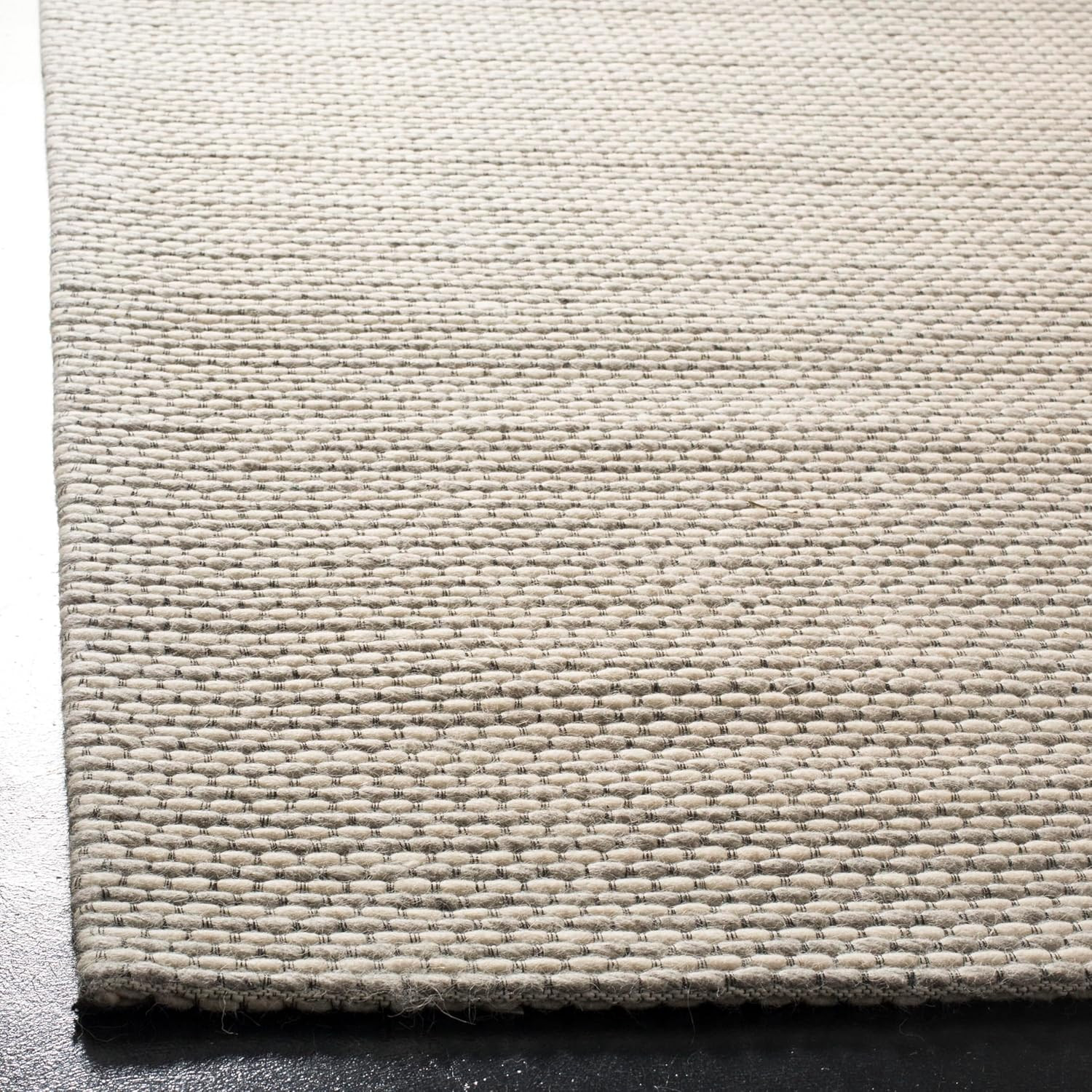 Handmade Wool Area Rug 6′ x 9′ in Silver & Ivory for High Traffic Areas