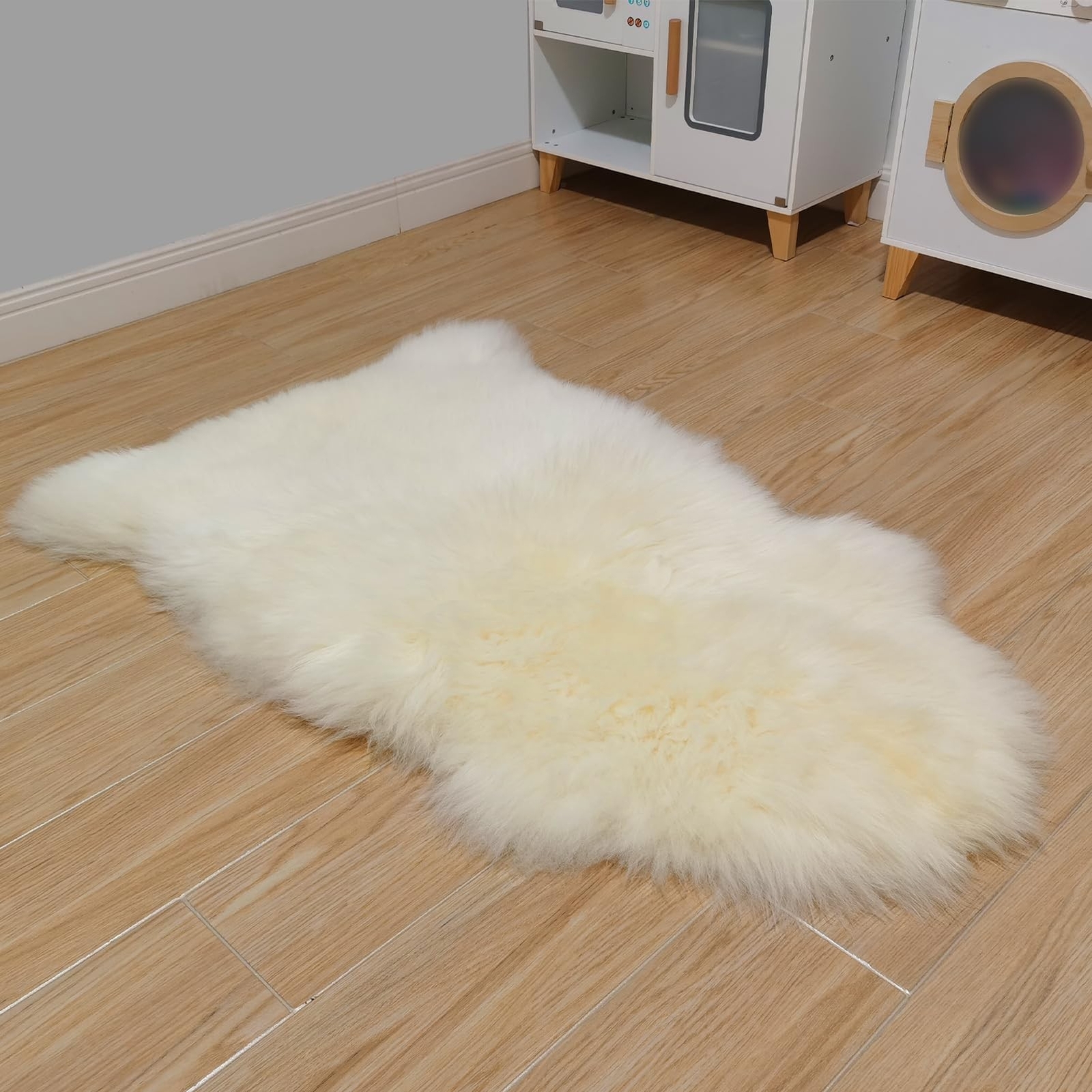 Kopal Genuine Australian Sheepskin Rug, Real Lambskin Area Rug, 2×3 ft Single…