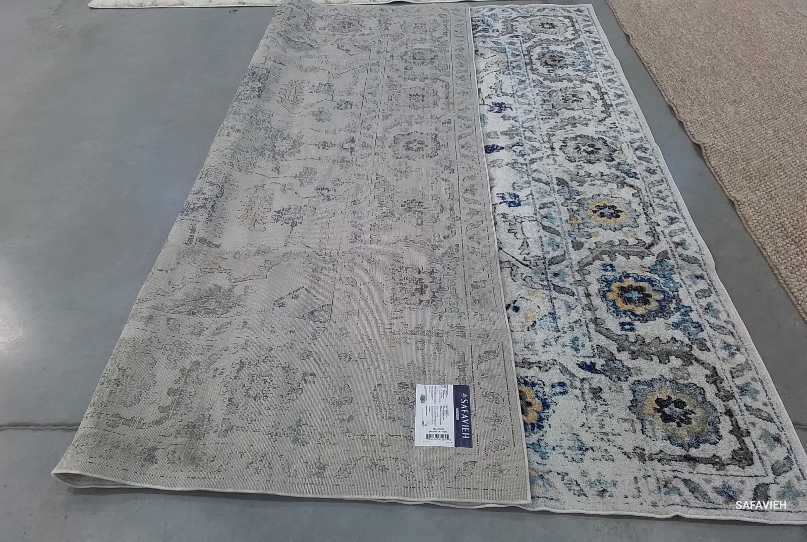 TURQU IVORY 10′-0″ x 10′-0″ Back Stain Rug Reduced Price 1172780524 MAD603K-10SQ