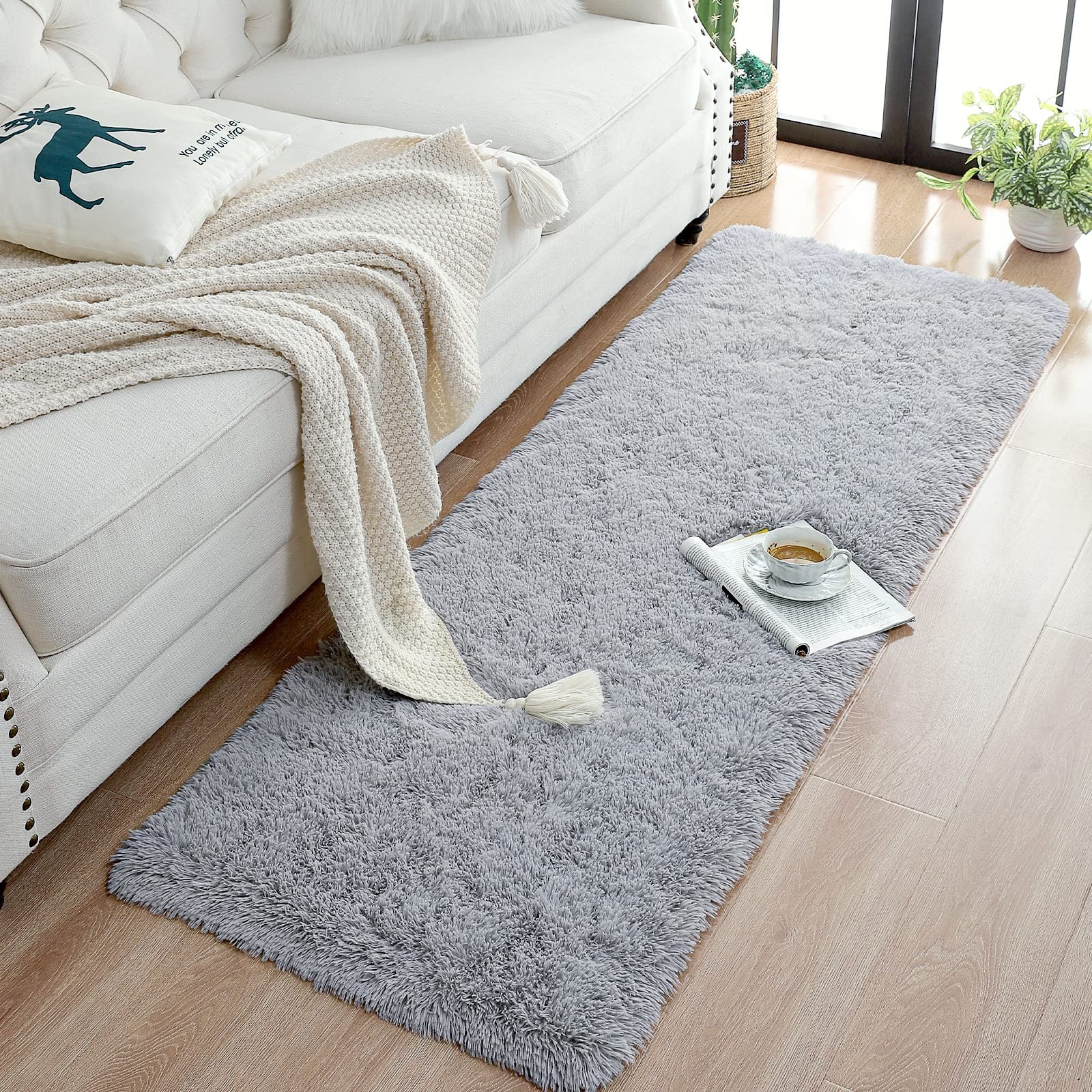 Soft Runner Rugs for Bedroom Living Room Plush Fluffy Rug 2×6 Feet, Shag Furr…