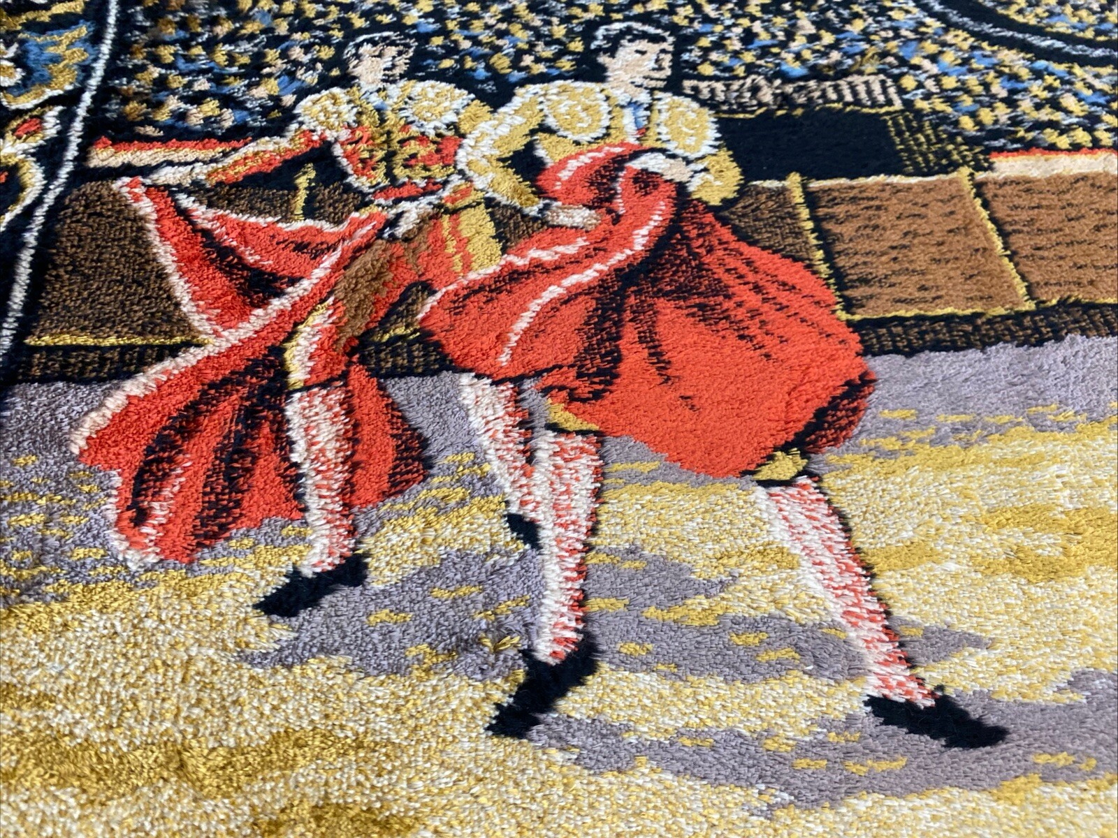 Vintage Spanish Bull Fighter Carpet Rug Kilim Runner Woven 200 cm x 120 cm
