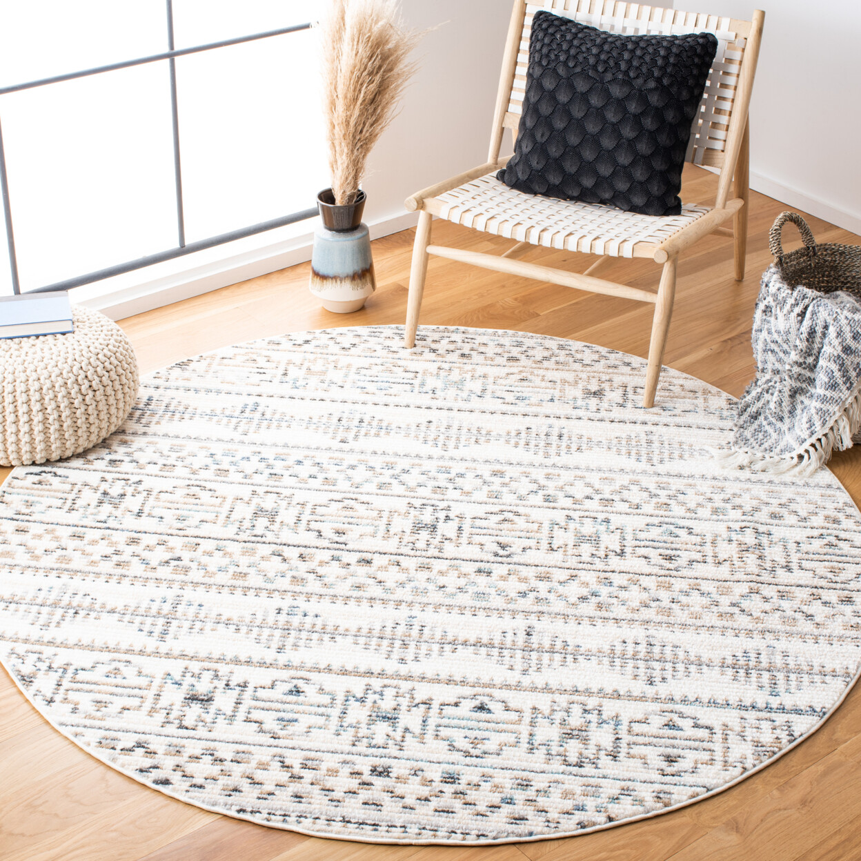 SAFAVIEH Sedona Collection SED807A Ivory / Grey Rug