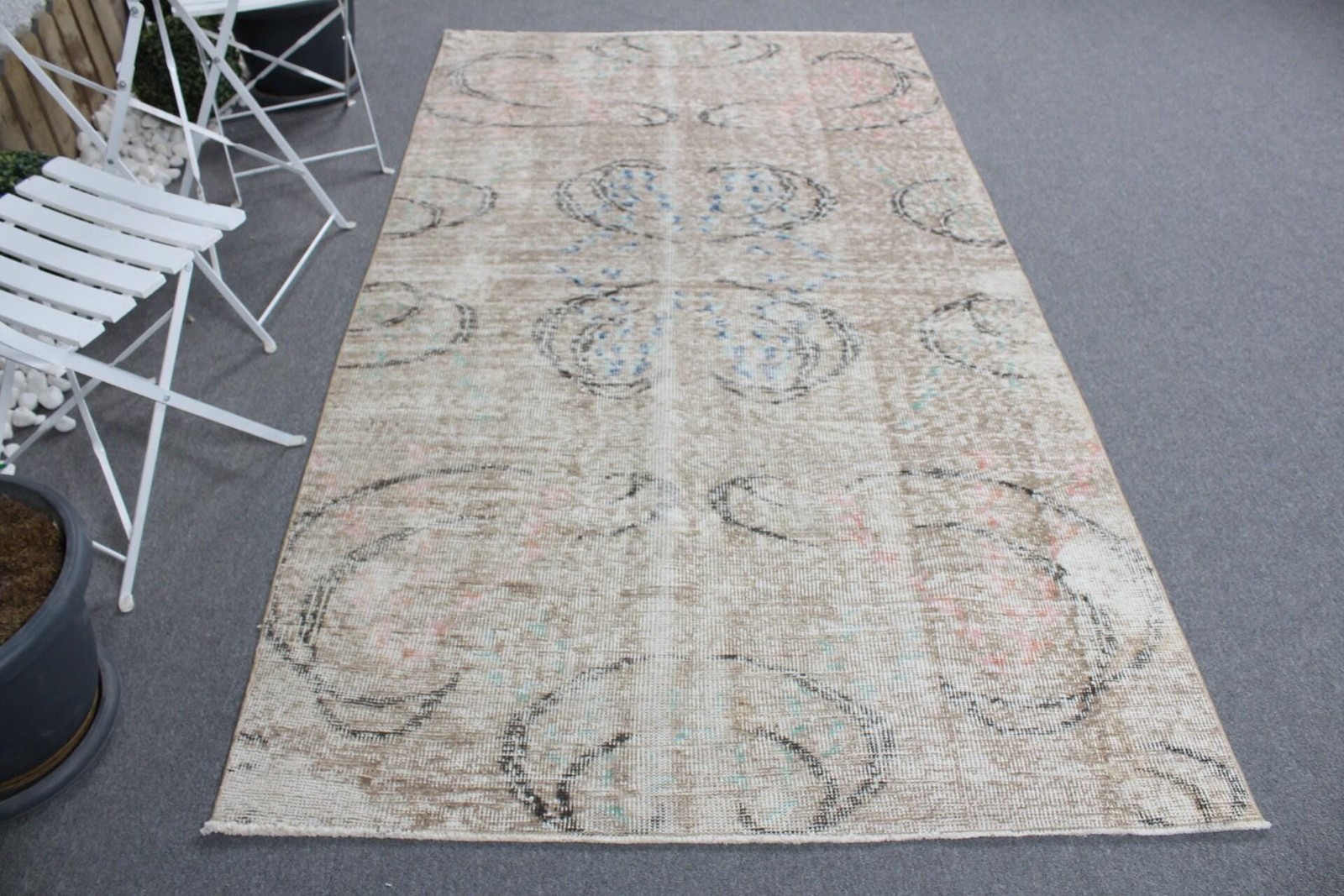 Turkish Area Rug 4,6×8,3 ft (140×252 cm), Vintage Brown Abstract Wool Rug