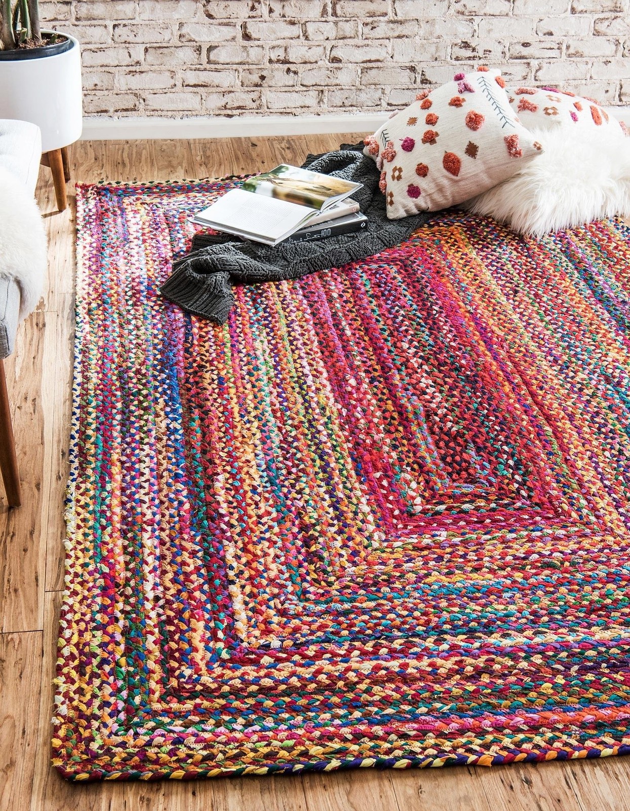 Braided Chindi Collection Area Rug – Layer (9′ x 12′ 2″ Rectangle, Multi/ Blue)