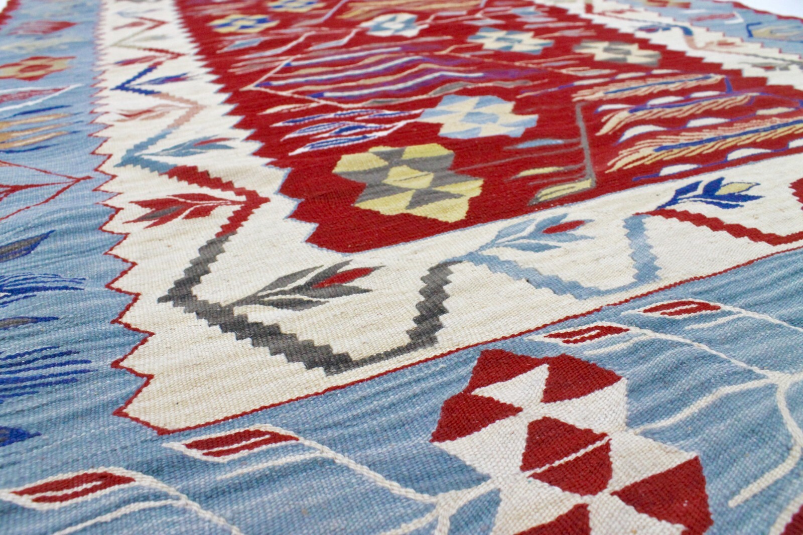 Authentic Hand-woven Turkish Wool Rug 4×6 ft | Double-sided Carpet | Organic Dye
