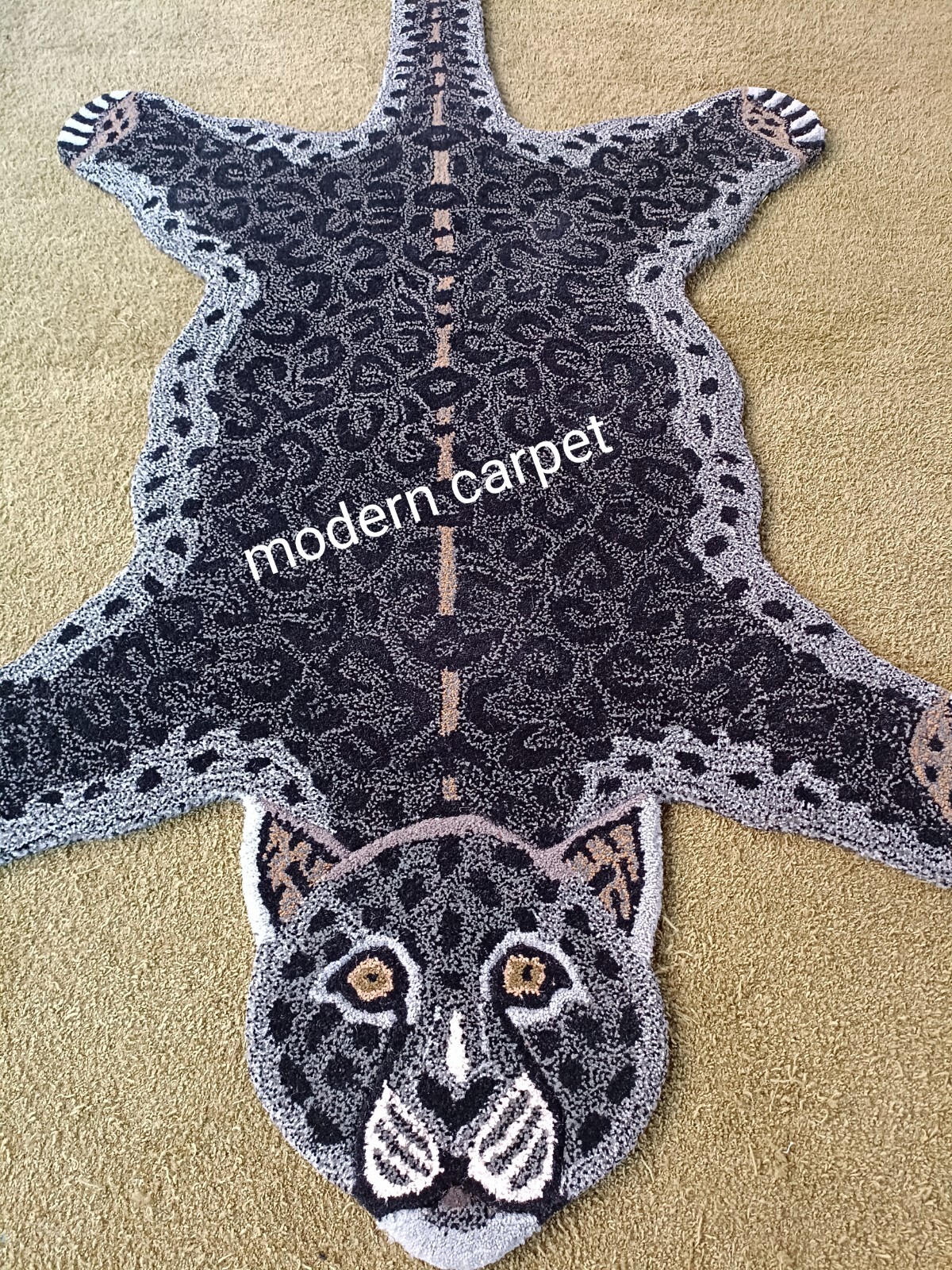 Leopard Rugs 3×5 Feet Handmade 100% Woolen Hand Tufted For Home Decoration