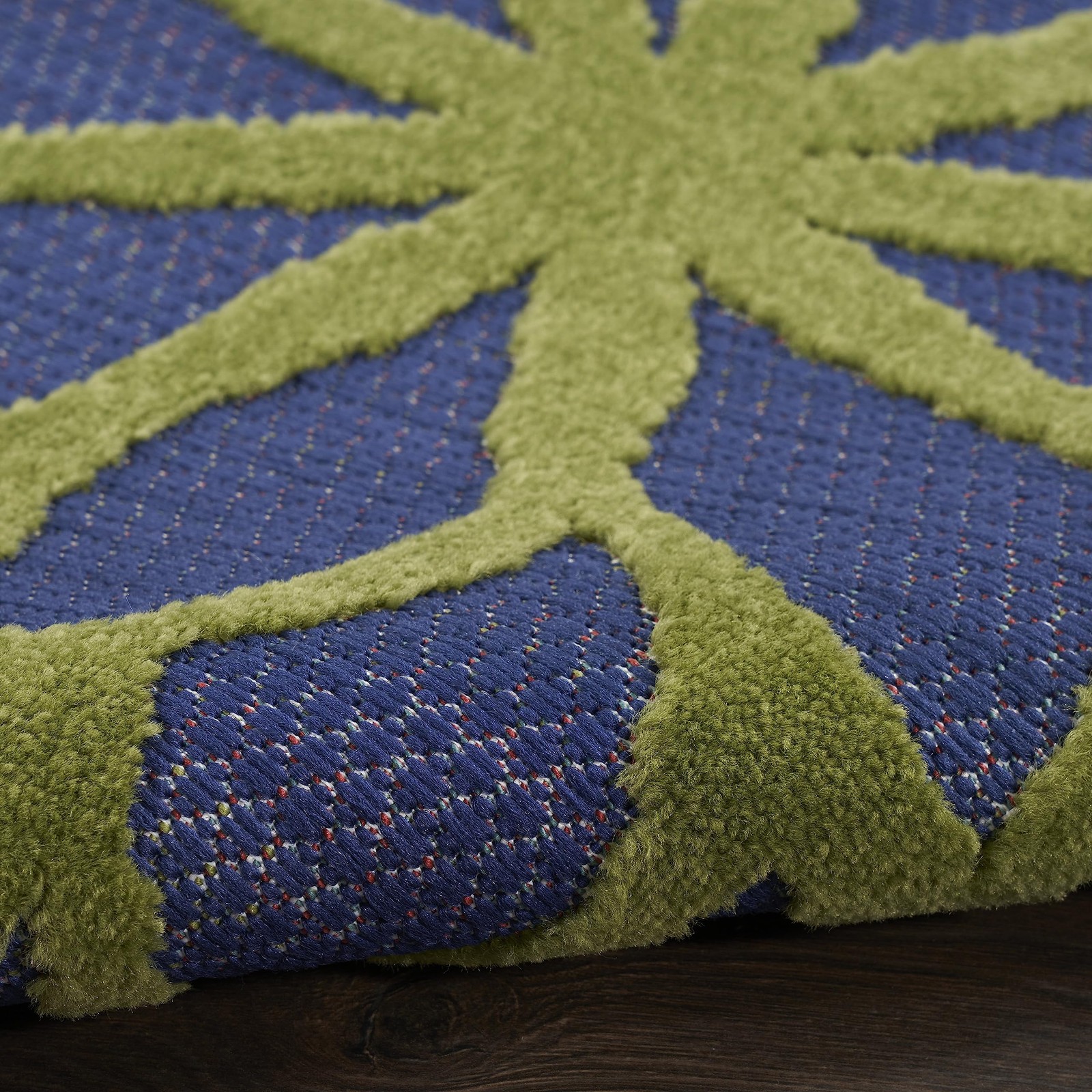 Aloha Indooroutdoor Navy Multicolor 5’3″ X 7’5″ Area Rug Easy Cleaning Non Shedd