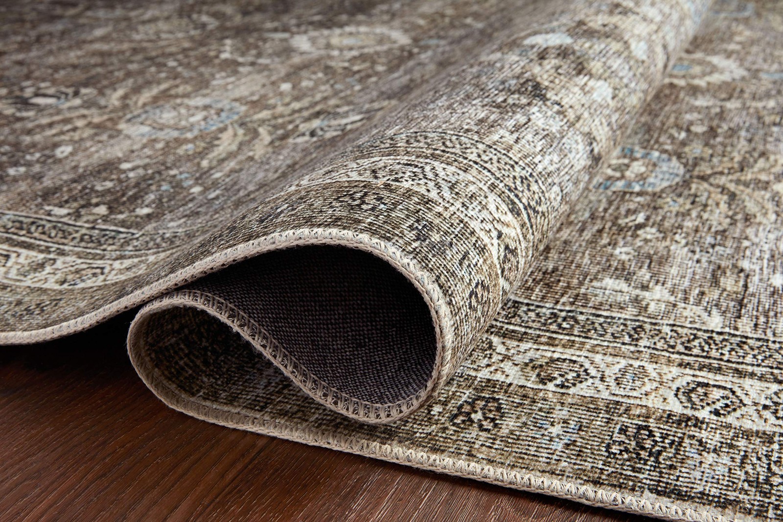 Loloi Layla Antique/Moss 2′-0″ x 5′-0″ Accent Rug