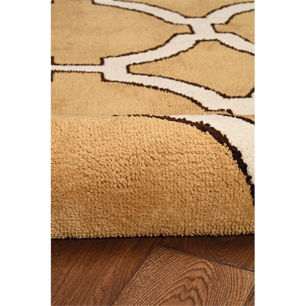 Linon Geo Kelli Hand Tufted Microfiber Polyester 5’x7′ Rug in Yellow