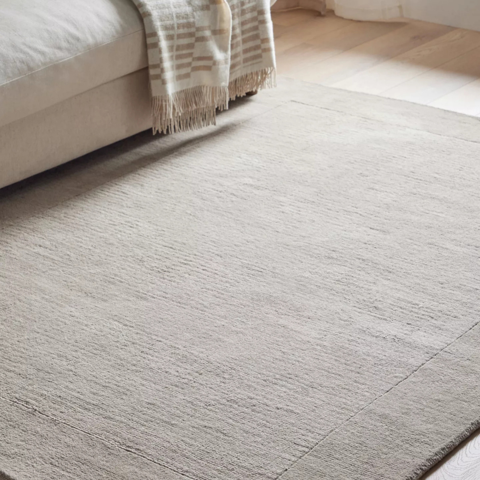 Hand Tufted Wool Area Rug 13×13 Ft Beige Solid Border Carpet for Hall Living Rug