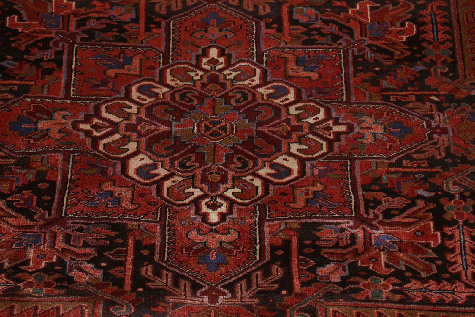 Vintage Heriz Geometric Traditional 10×13 ft Area Rug Hand-knotted Wool Carpet