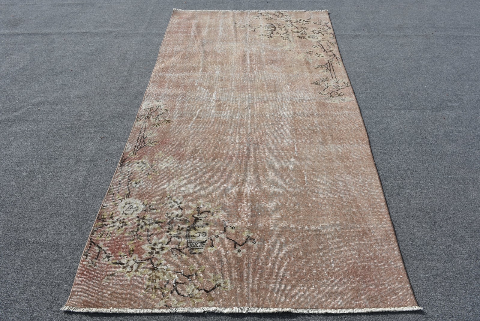 Turkish Vintage Rug 4,2×8,4 ft (129×257 cm), Brown Wool Rug