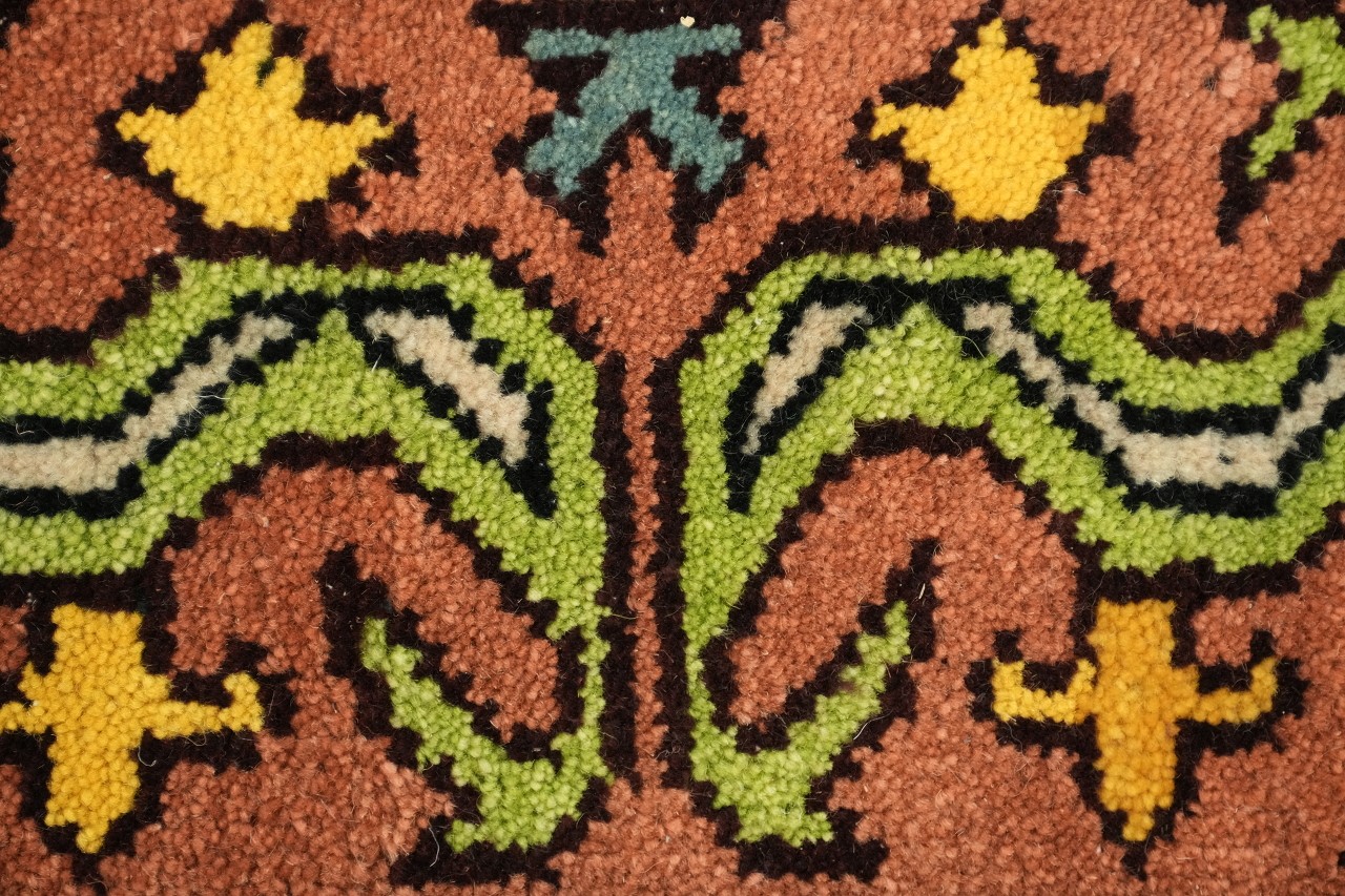 Eclectic Style Area Rug 4×8 with Design in Medallion Oranges & Light Green Hues
