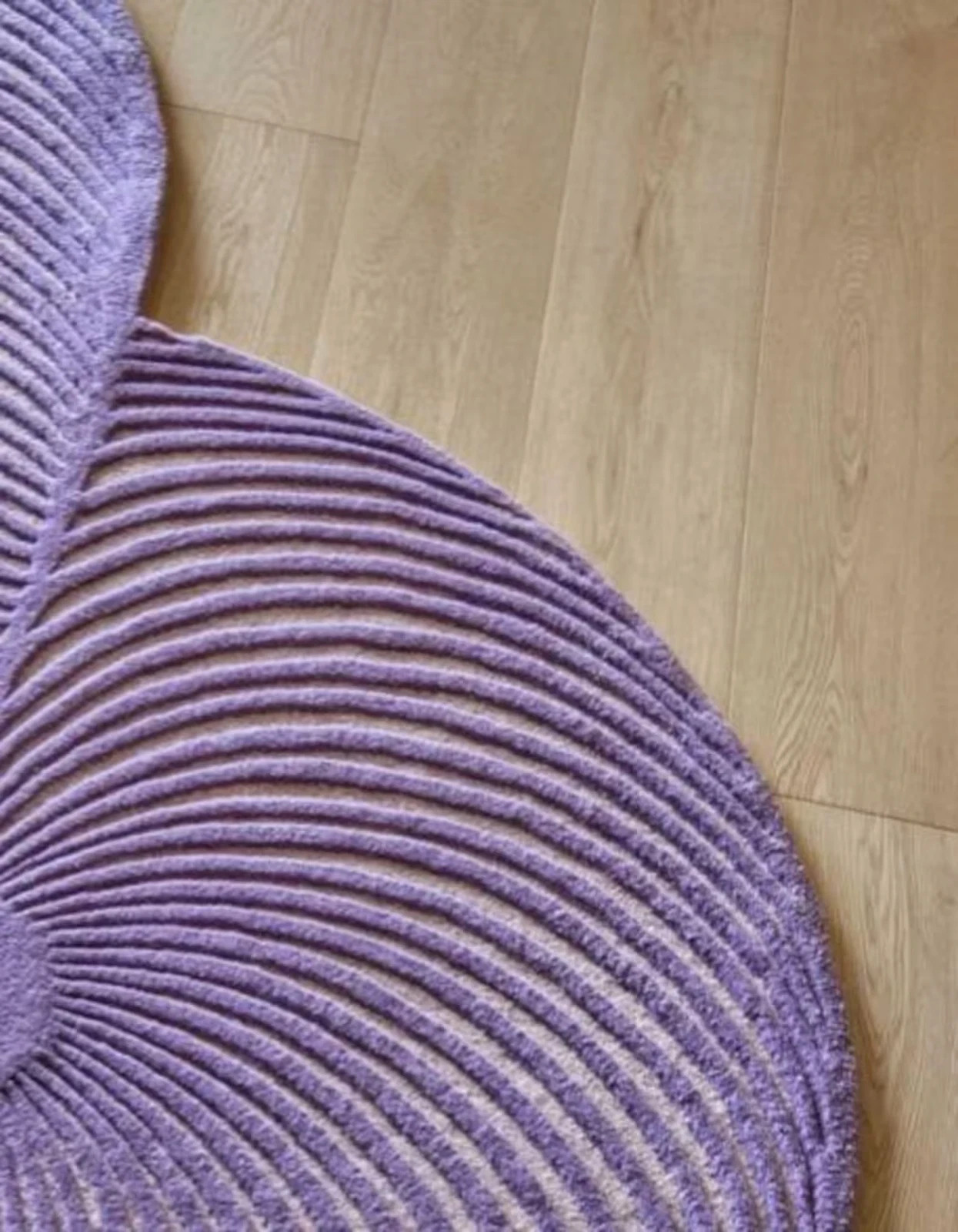 Hand Tufted, Handmade, Wool Material, Soft Texture, Runner Shape, Custom Size