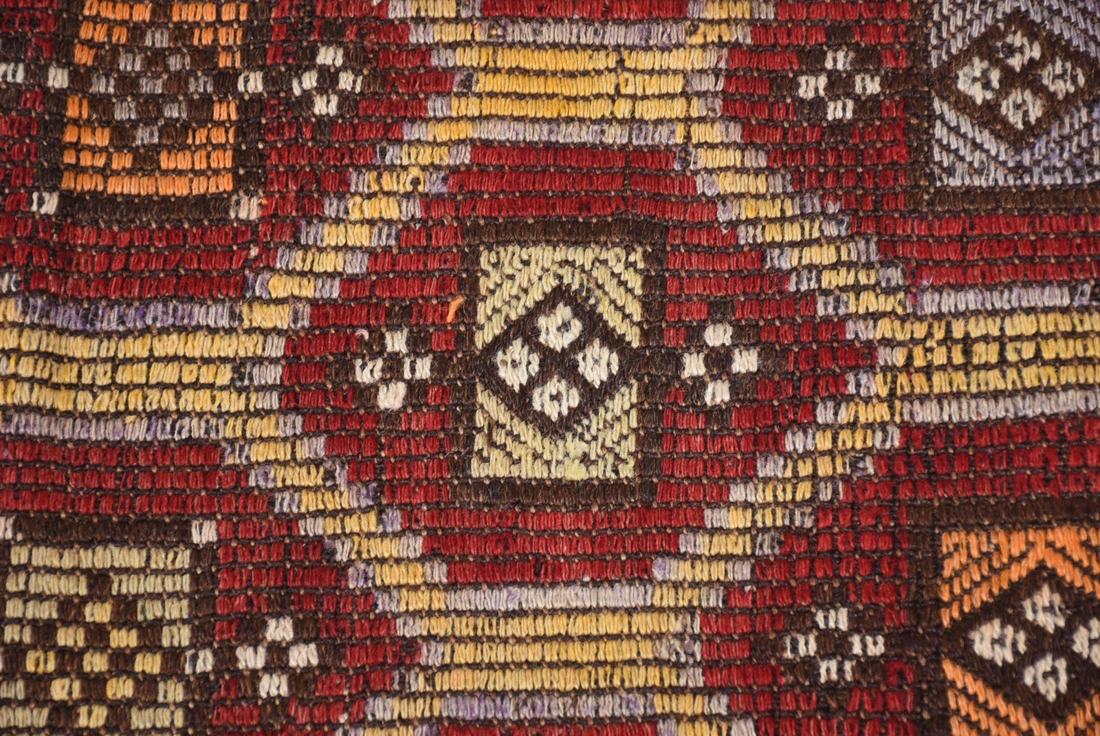 Turkish Kilim Area Rug 5,7×5,2 ft (173×159 cm), Vintage Red Ikat Rug