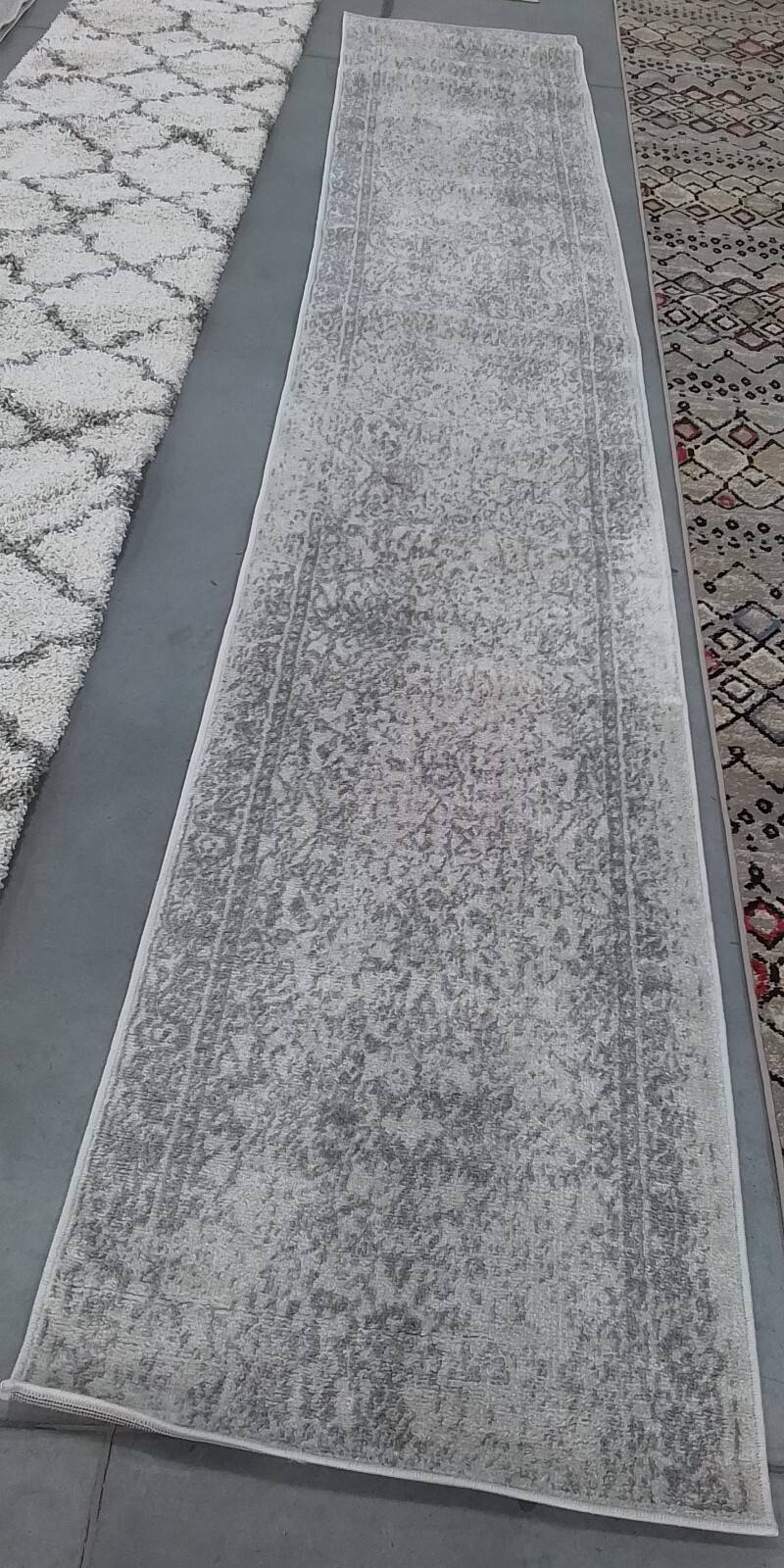 IVRY / SILVER 2′-6″ x 14′-0″ Back Stain Rug Reduced Price 1172765763 ADR109C-214