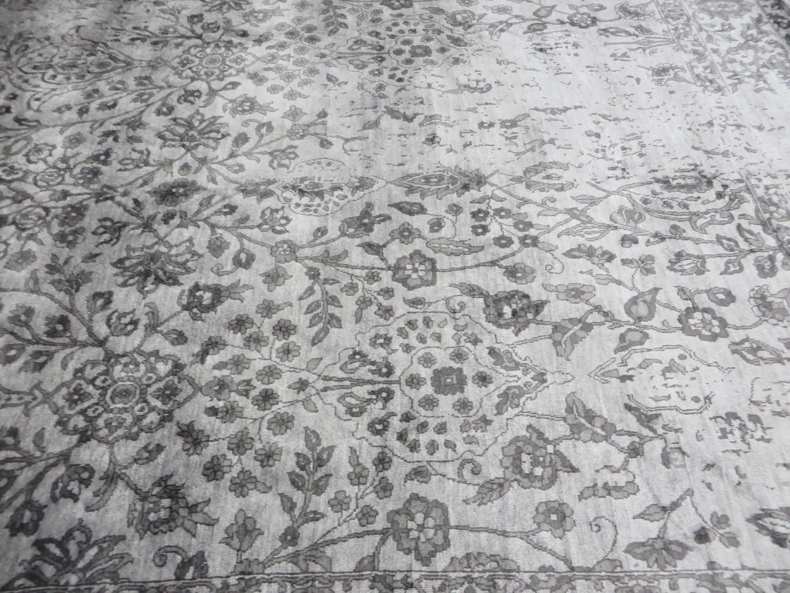 8’10 X 11’11 Hand Knotted Gray Tone On Tone Wool & Silk Oriental Rug G5360