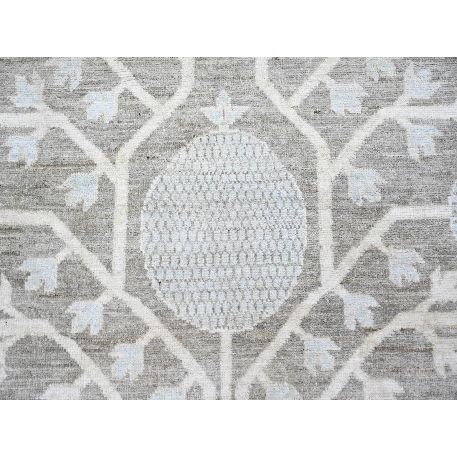 11’2″x14’3″ Gray Washed Out Peshawar Hand Knotted Pure Wool Oversized Rug R73281