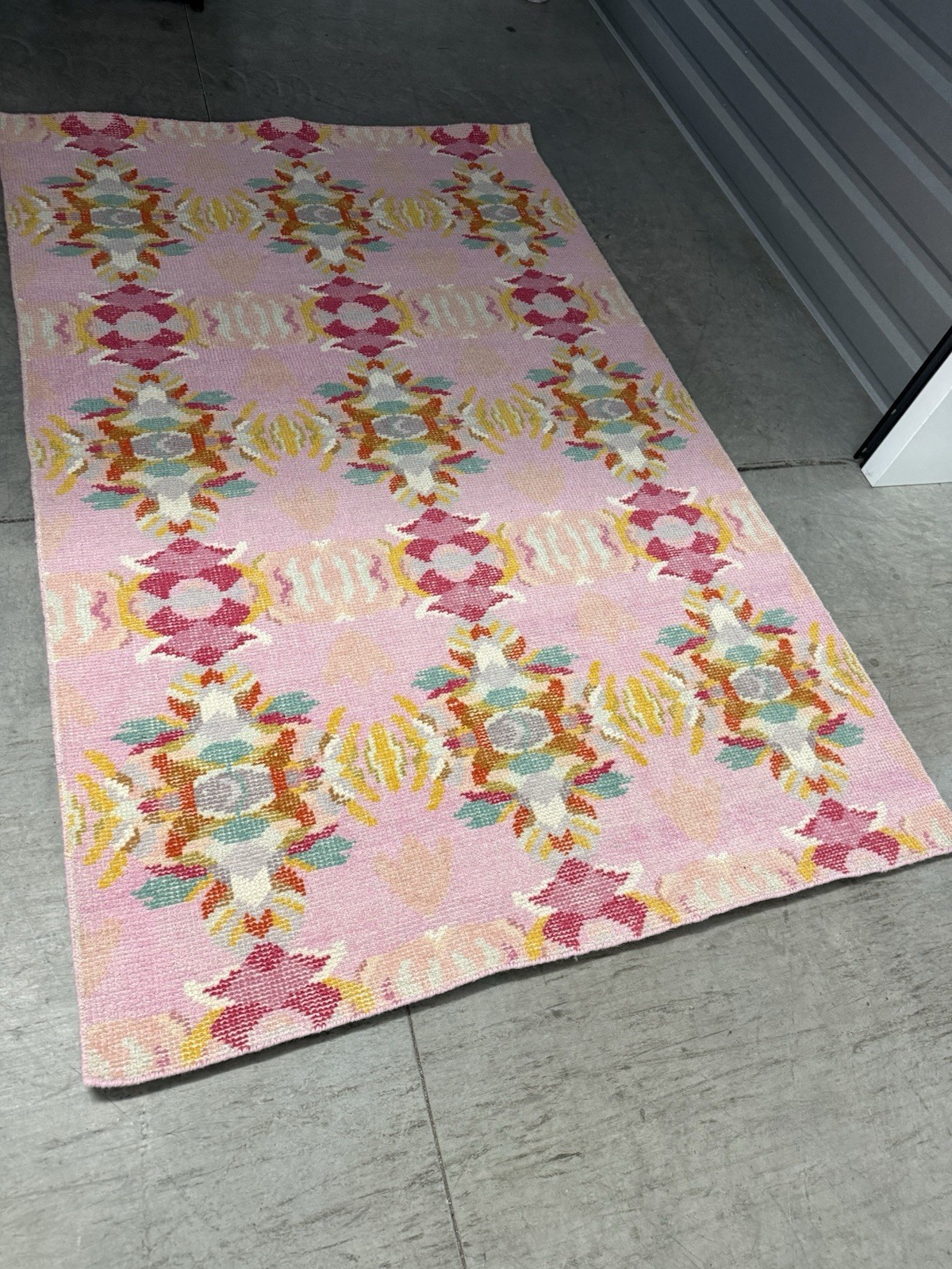 Rug 4X6 Wool Hand Knotted Pink Rug Casar By Laura Park New w Tags