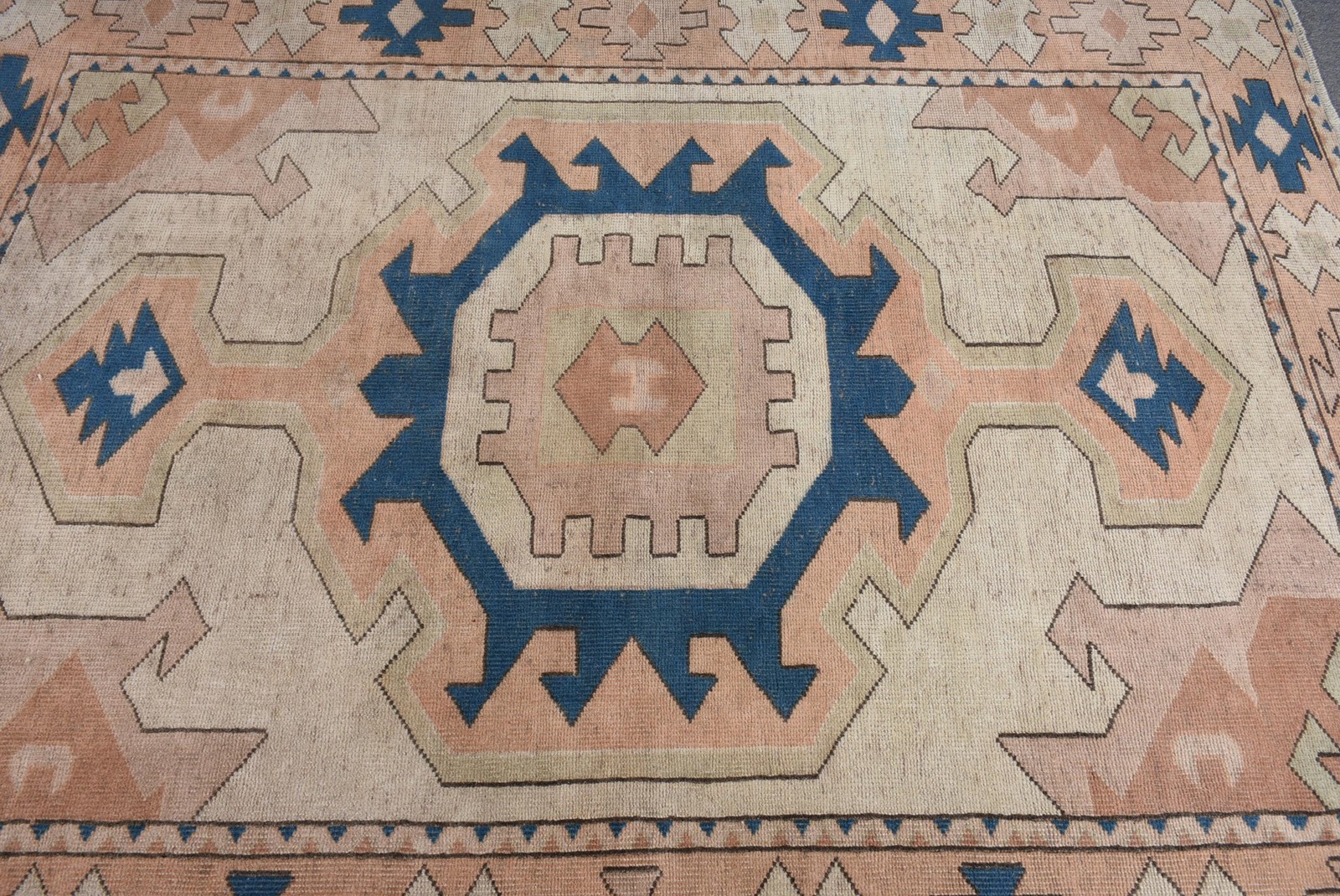 Turkish Vintage Rug 5,2×6,9 ft (159×209 cm), Blue Oriental Rug